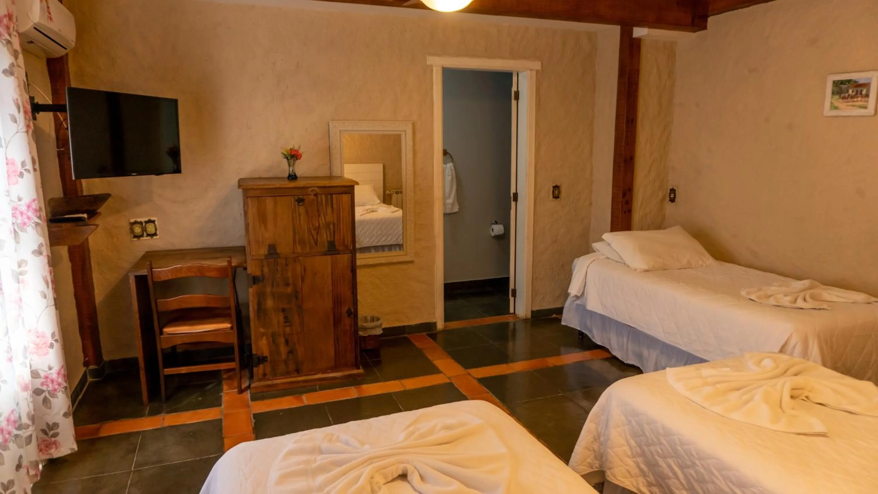 Bed in Aardvark Inn Pousada