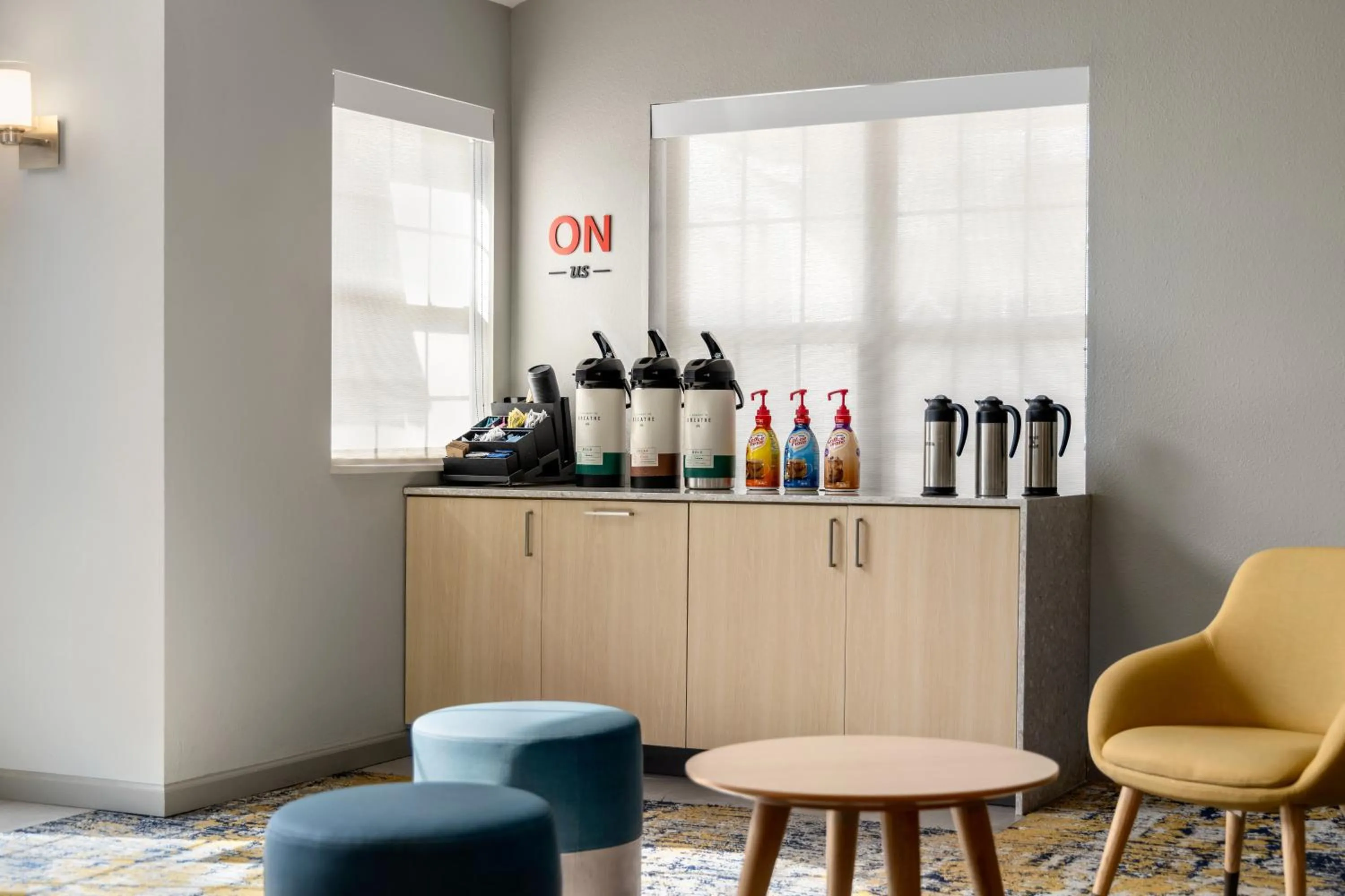 Coffee/tea facilities in TownePlace Suites Detroit Dearborn