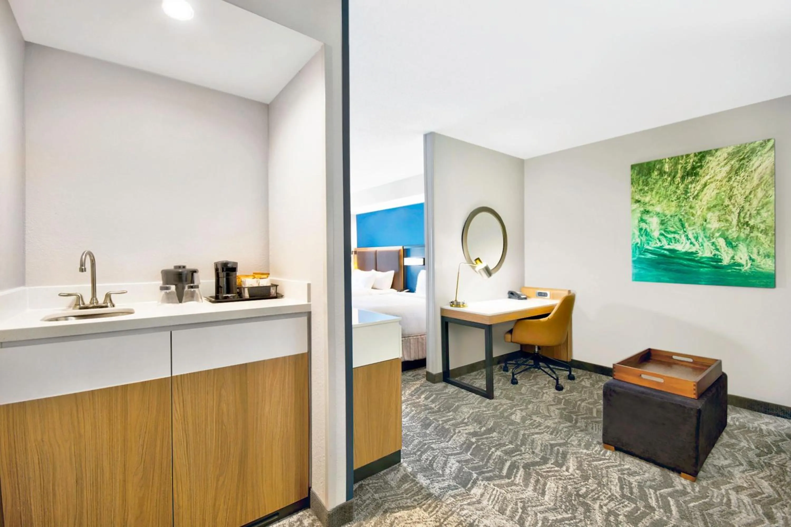Lounge or bar, Bed in SpringHill Suites Erie