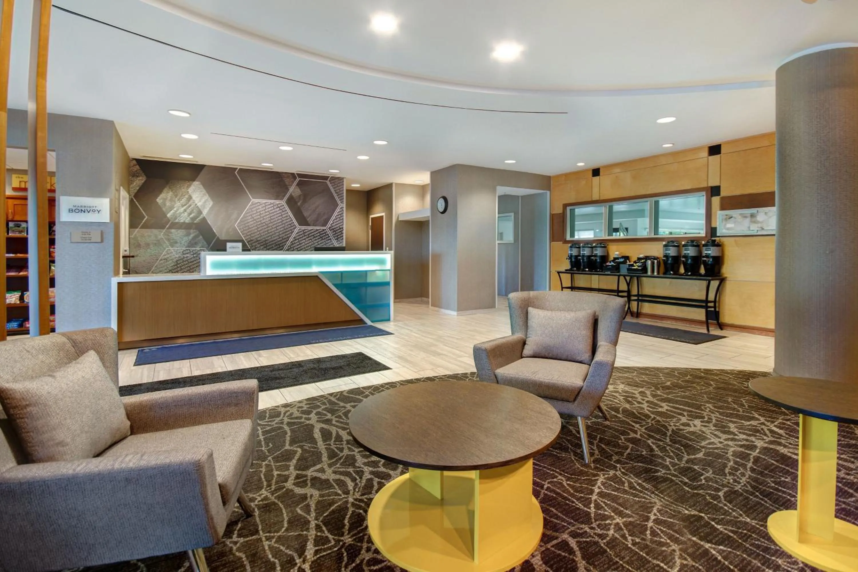 Lobby or reception in SpringHill Suites Erie