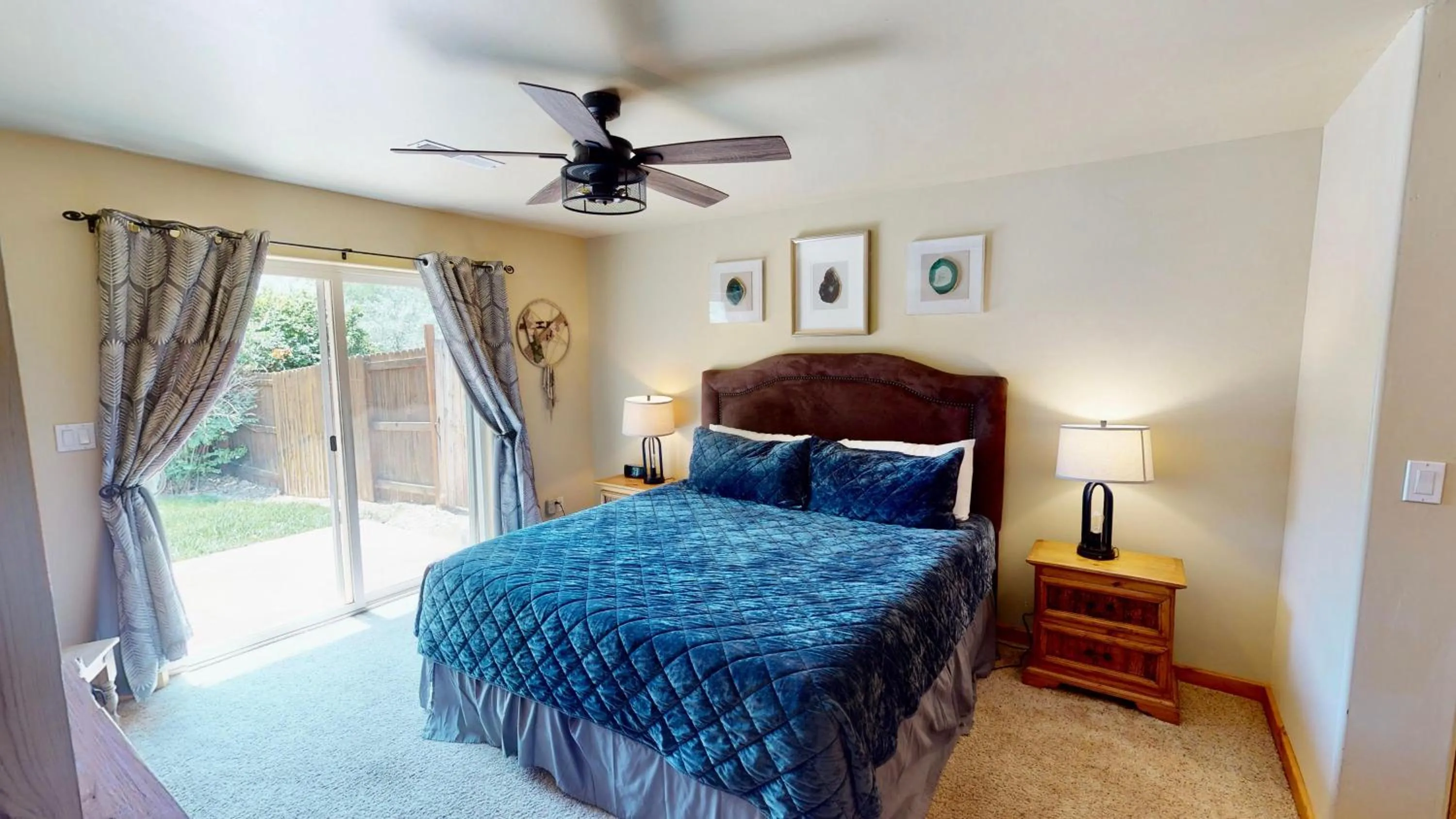 Bed in Arches East #389