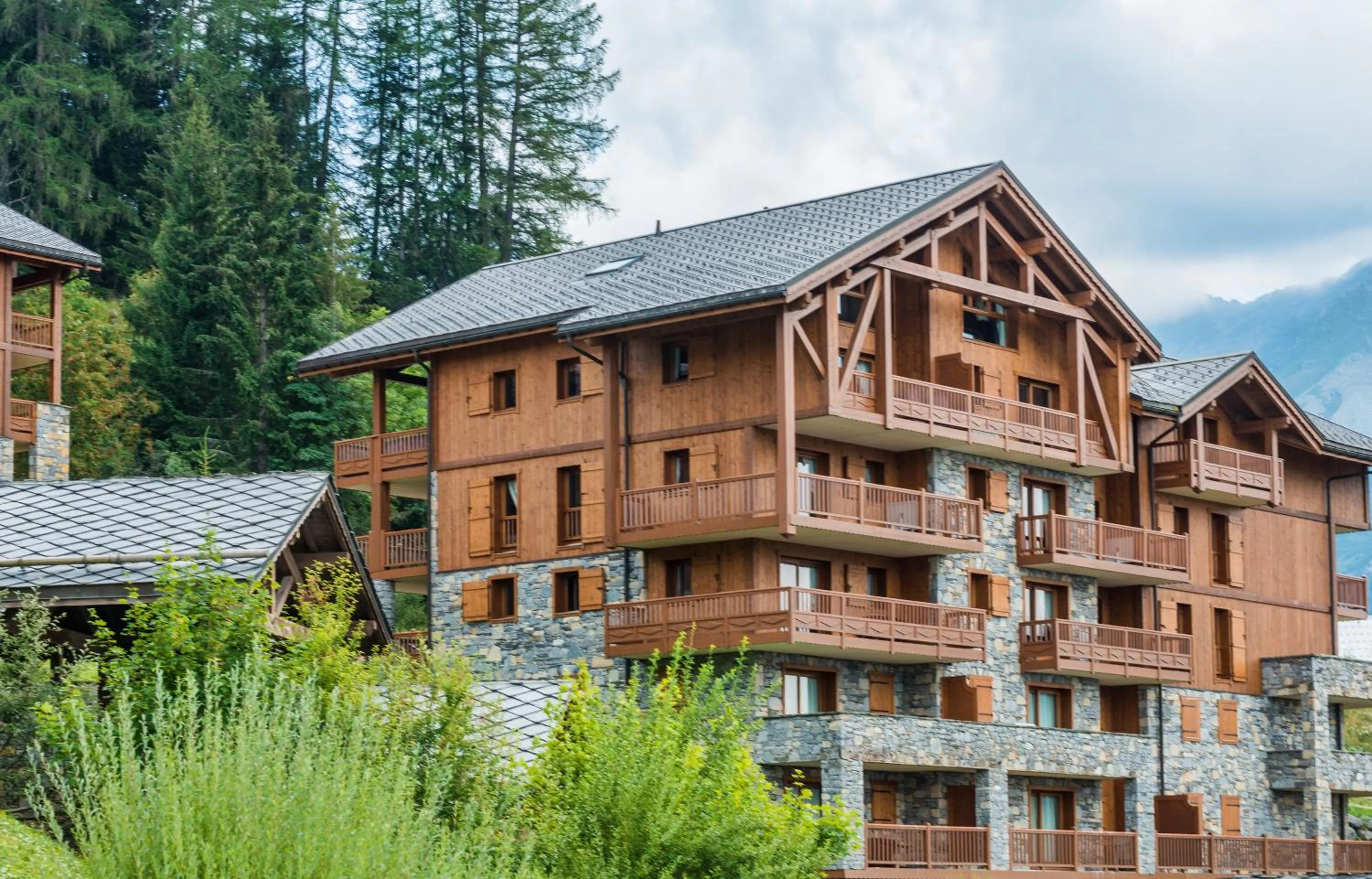 Facade/entrance in CGH Résidences & Spas Orée Des Cimes