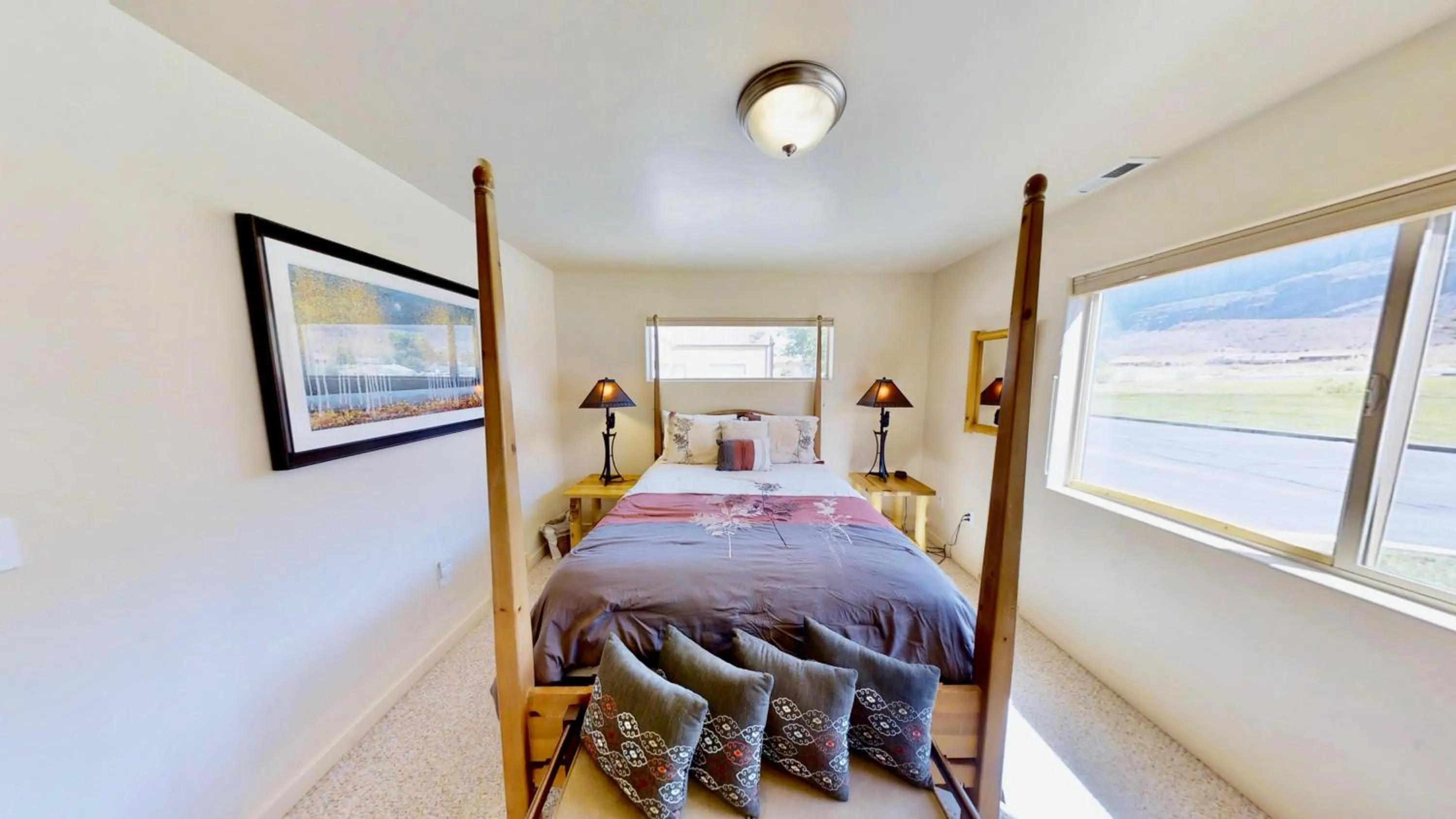 Bed in Grey Pearl #Q3