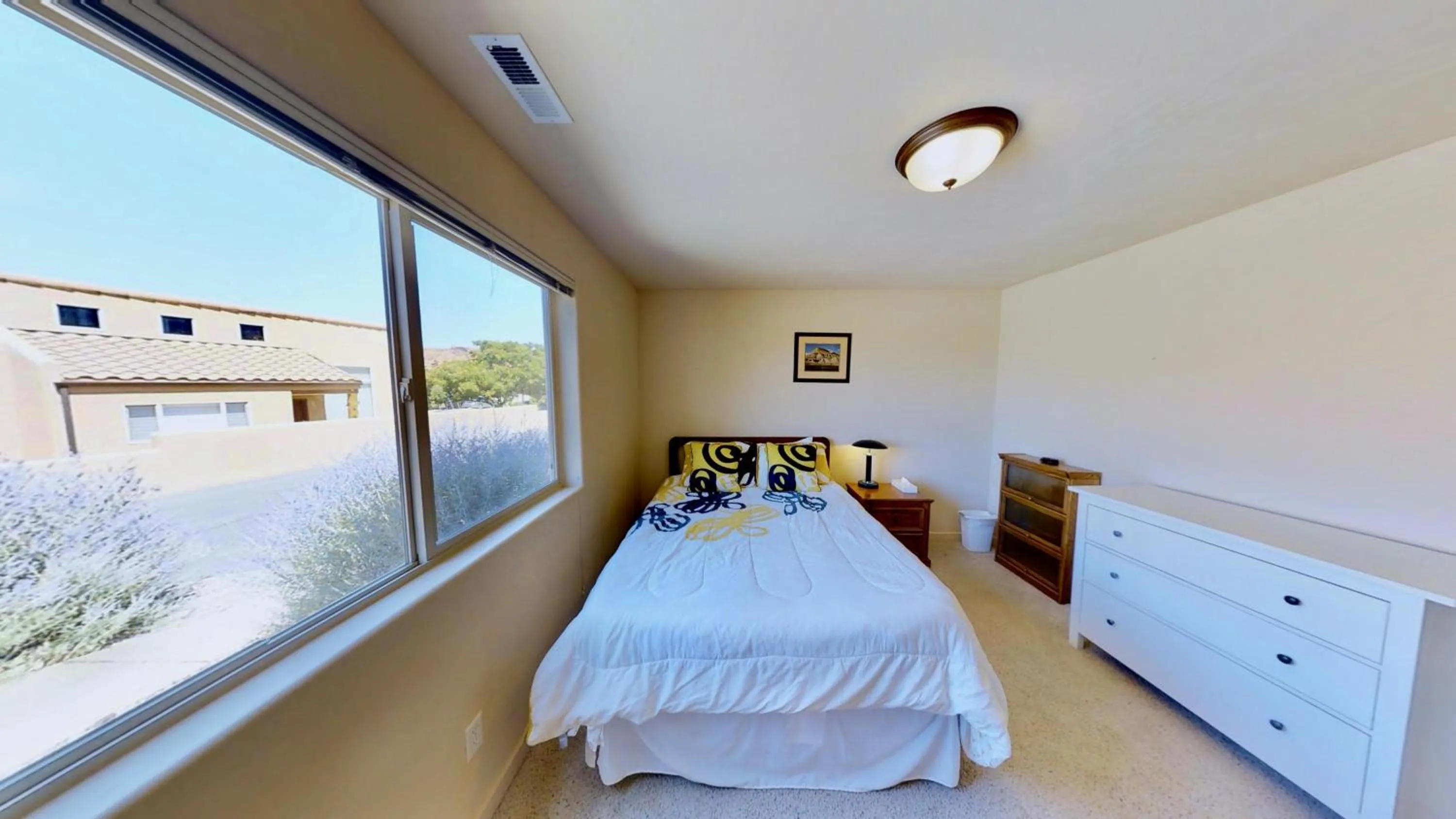 Bed in Krystal Kiva #K4