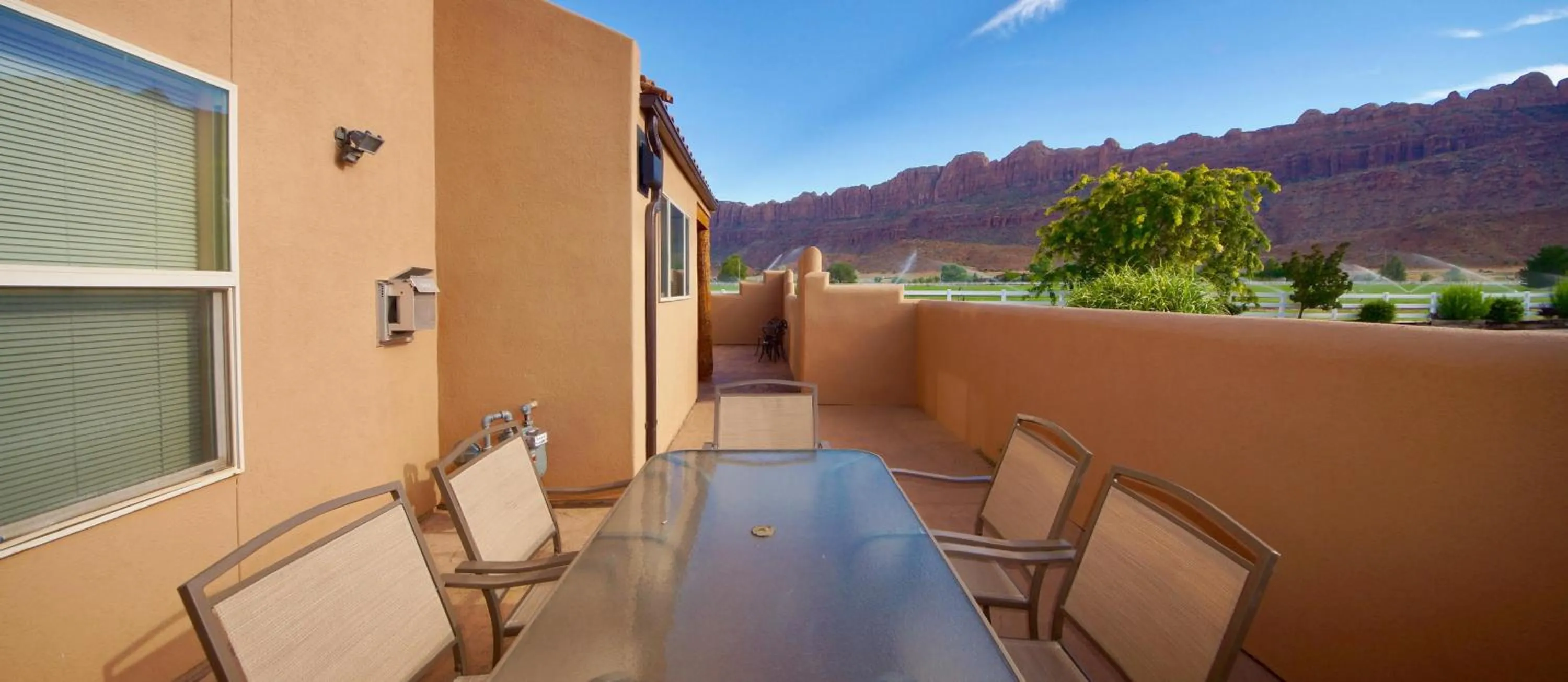 Mountain Paradise #G3