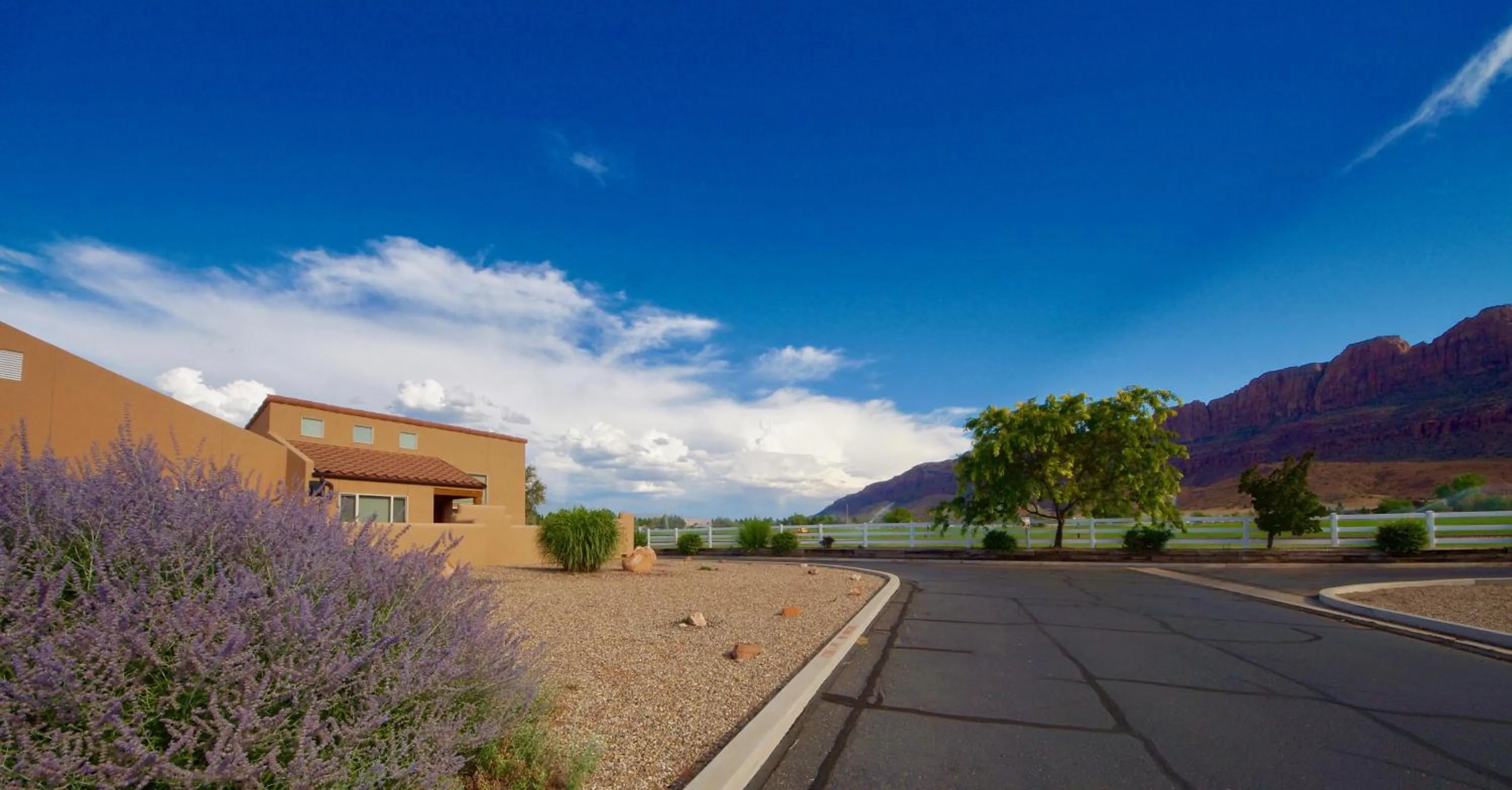 Mountain Paradise #G3