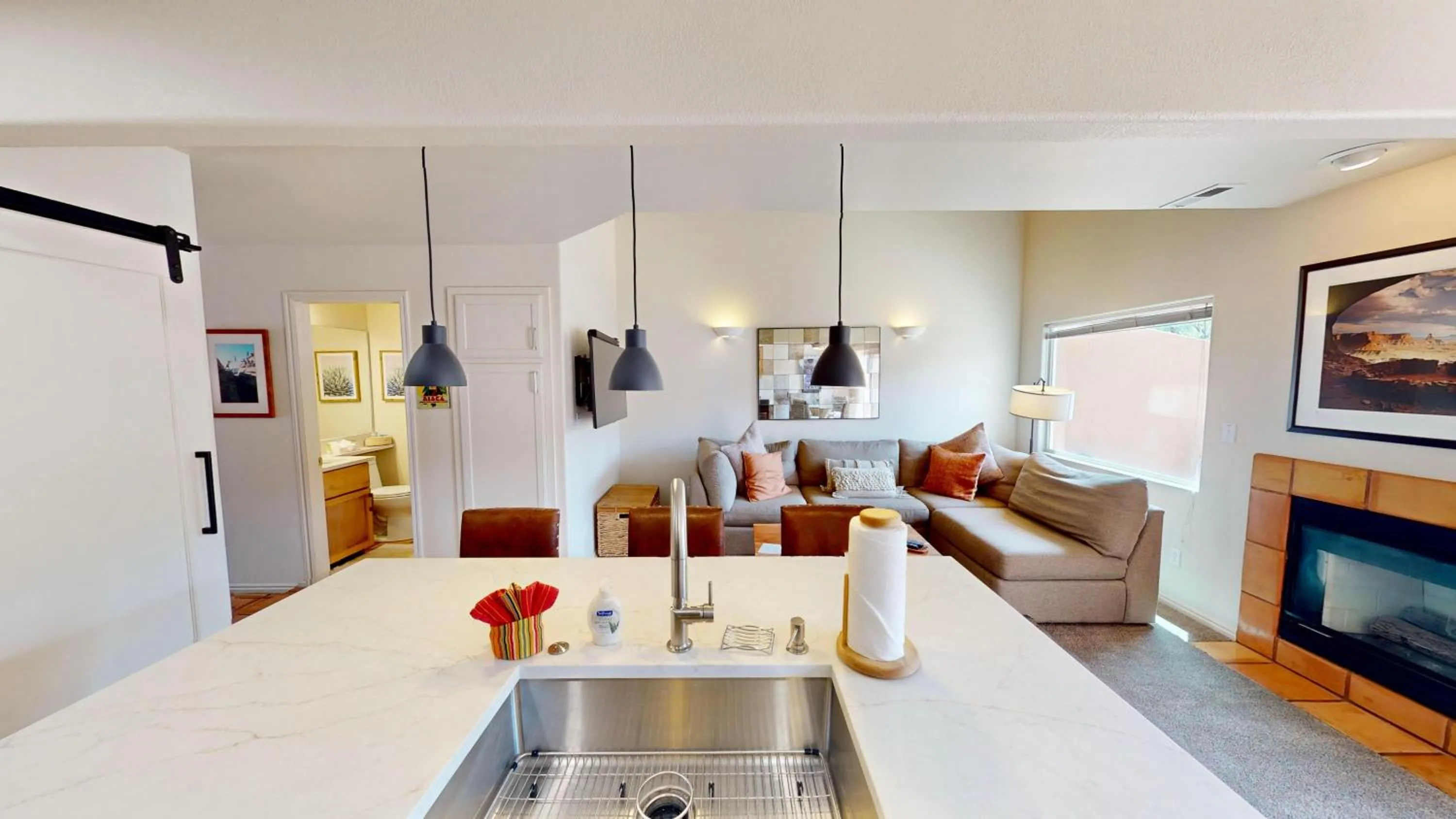 Henning's Escape #3328