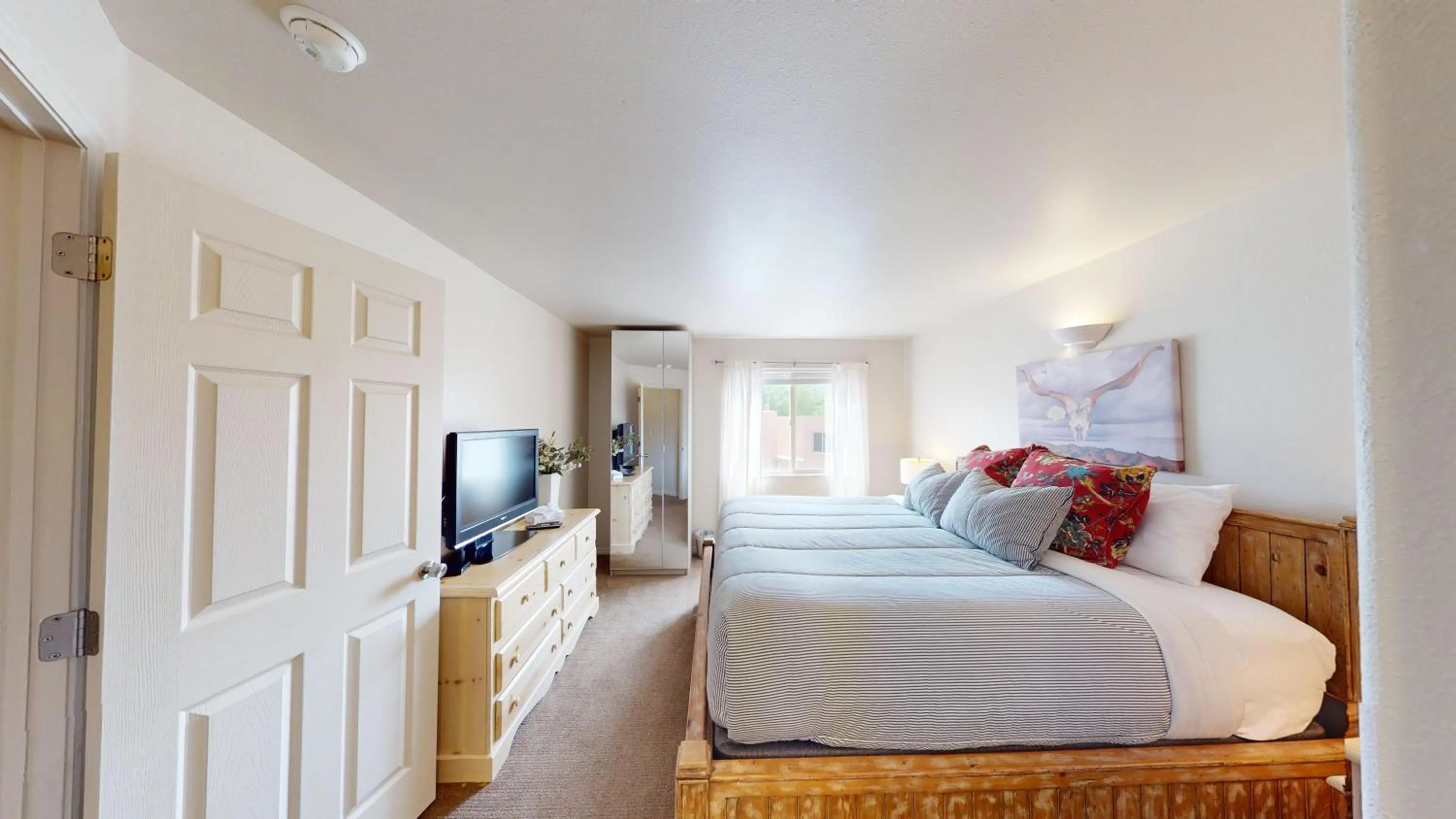 Bed in Henning's Escape #3328