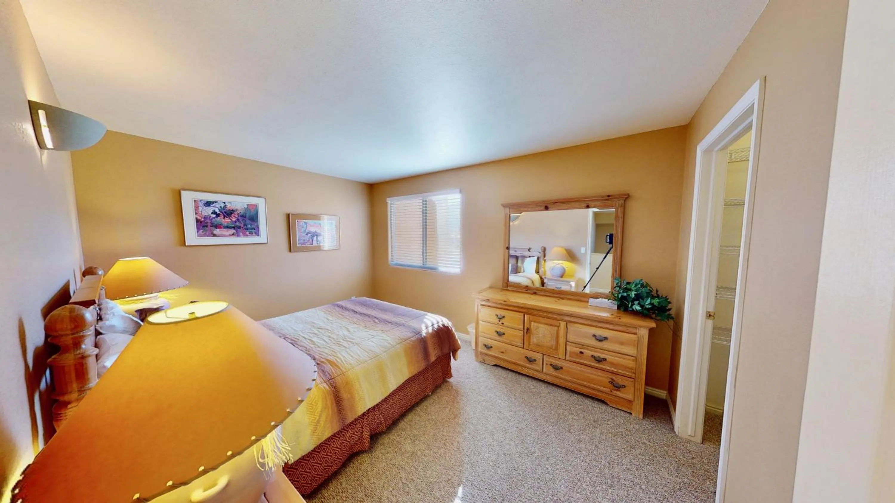 Bed in Kokopelli's Kiva #3230