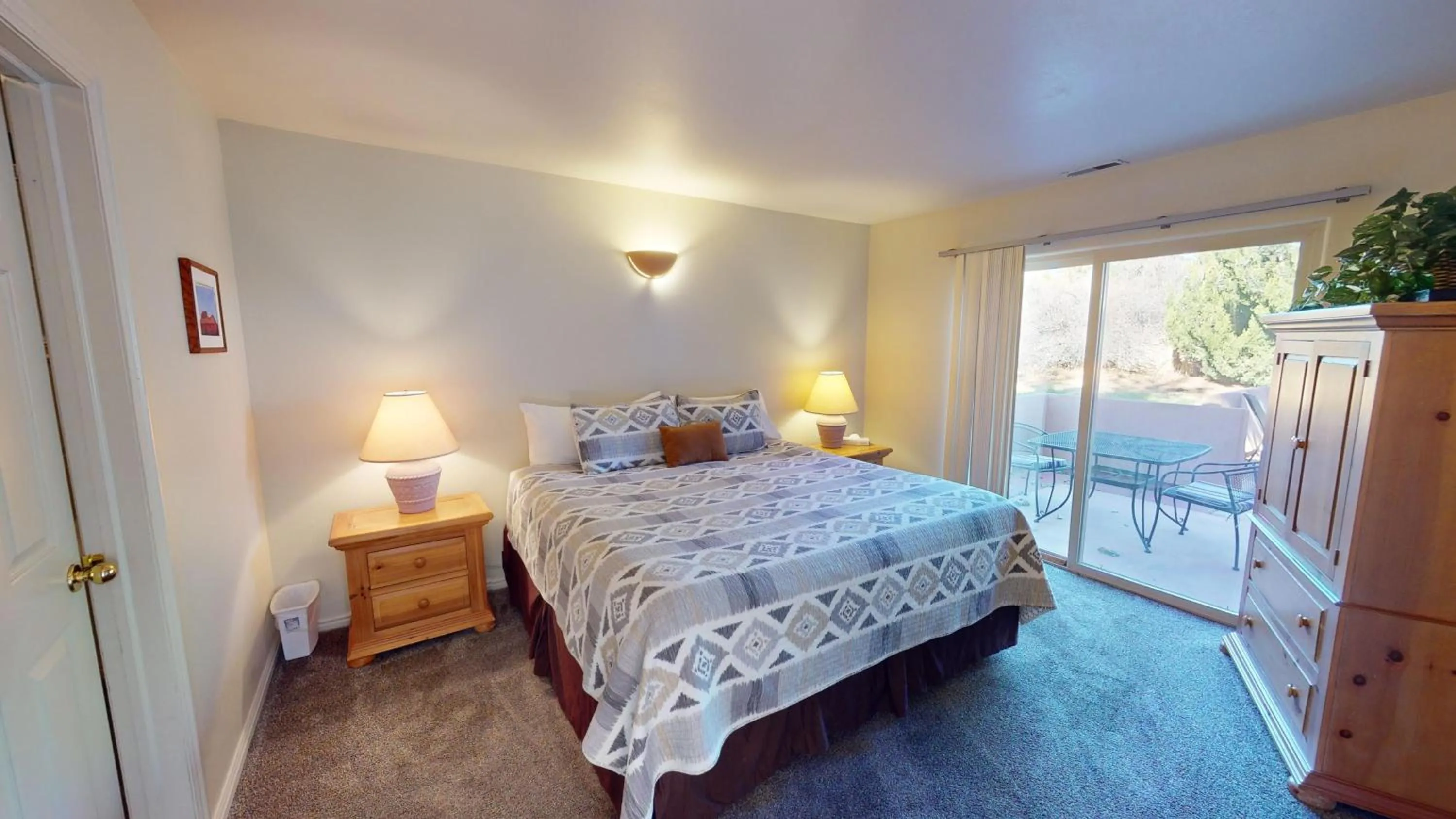 Bed in Kokopelli Dream #3251