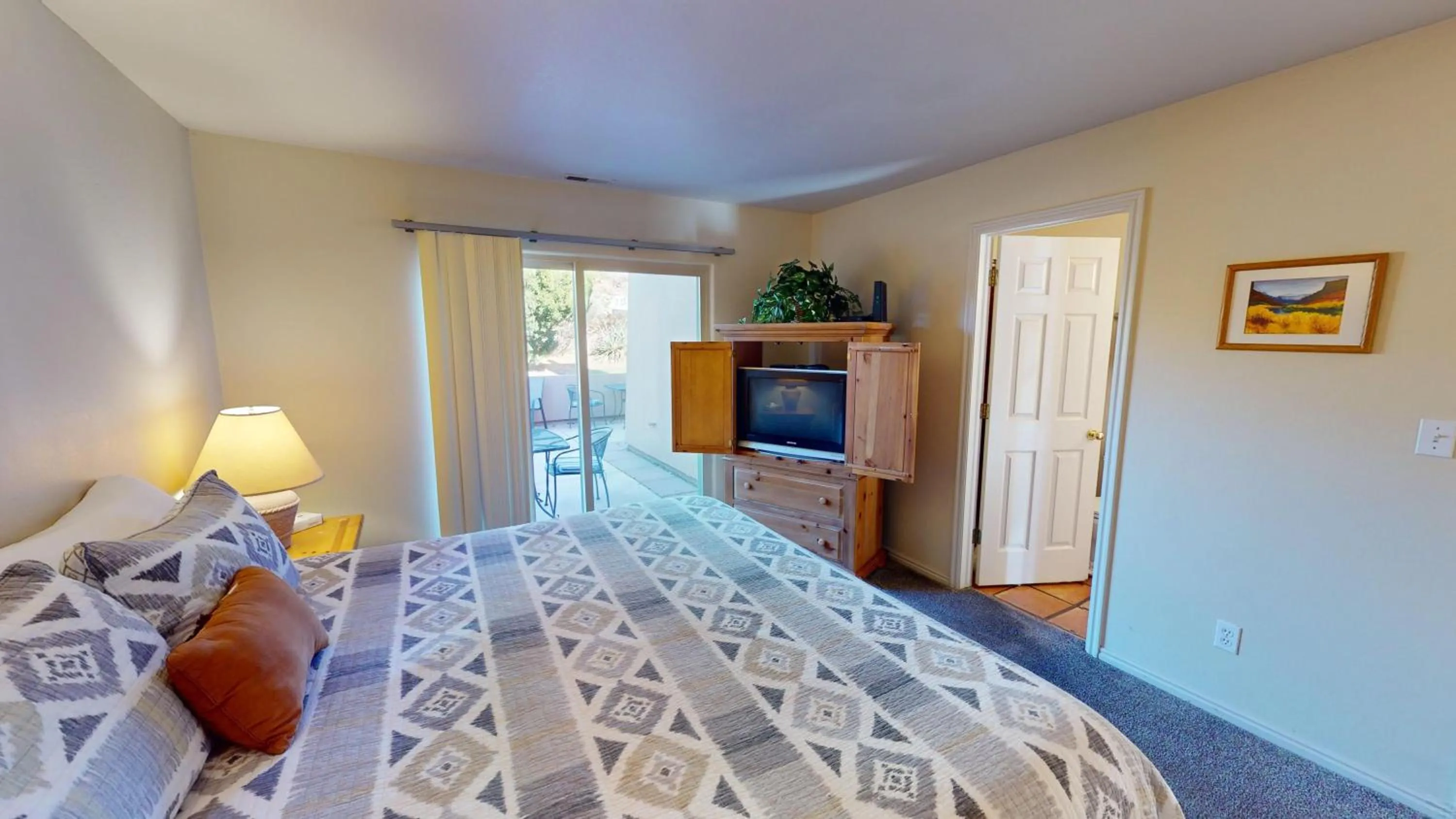 Bed in Kokopelli Dream #3251