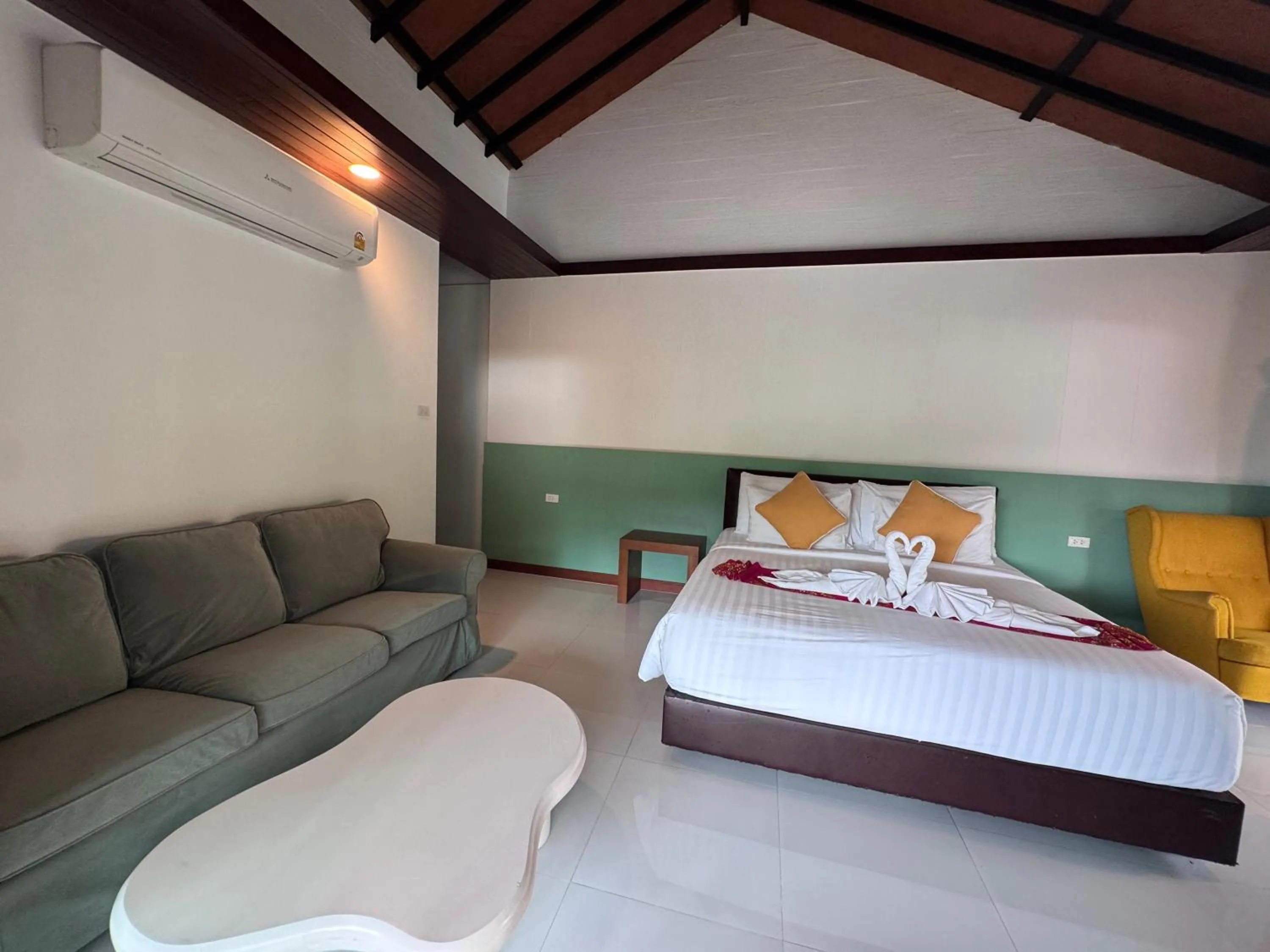 Bedroom, Bed in Chunut House Resort