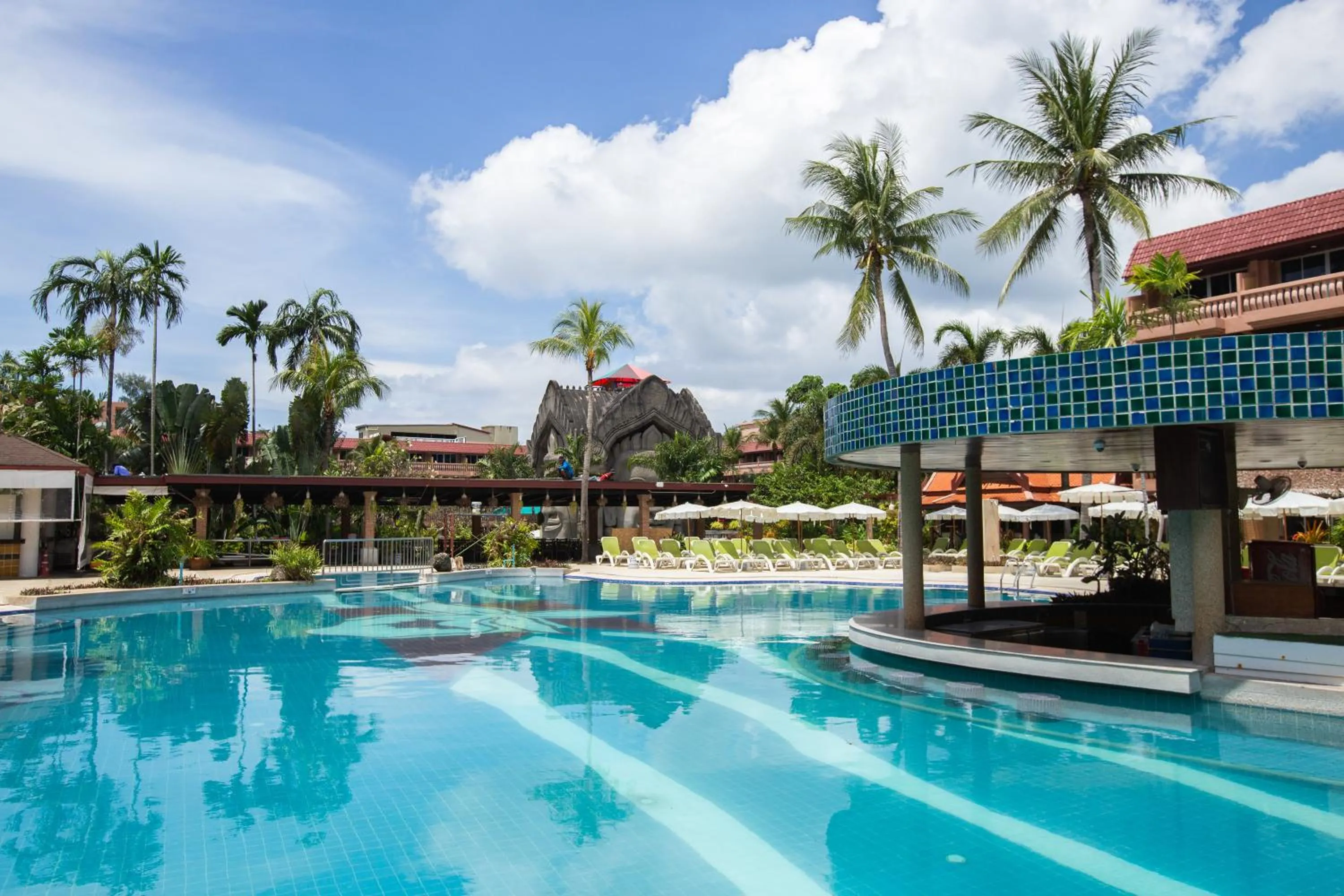 Swimming pool in Phuket Orchid Resort and Spa