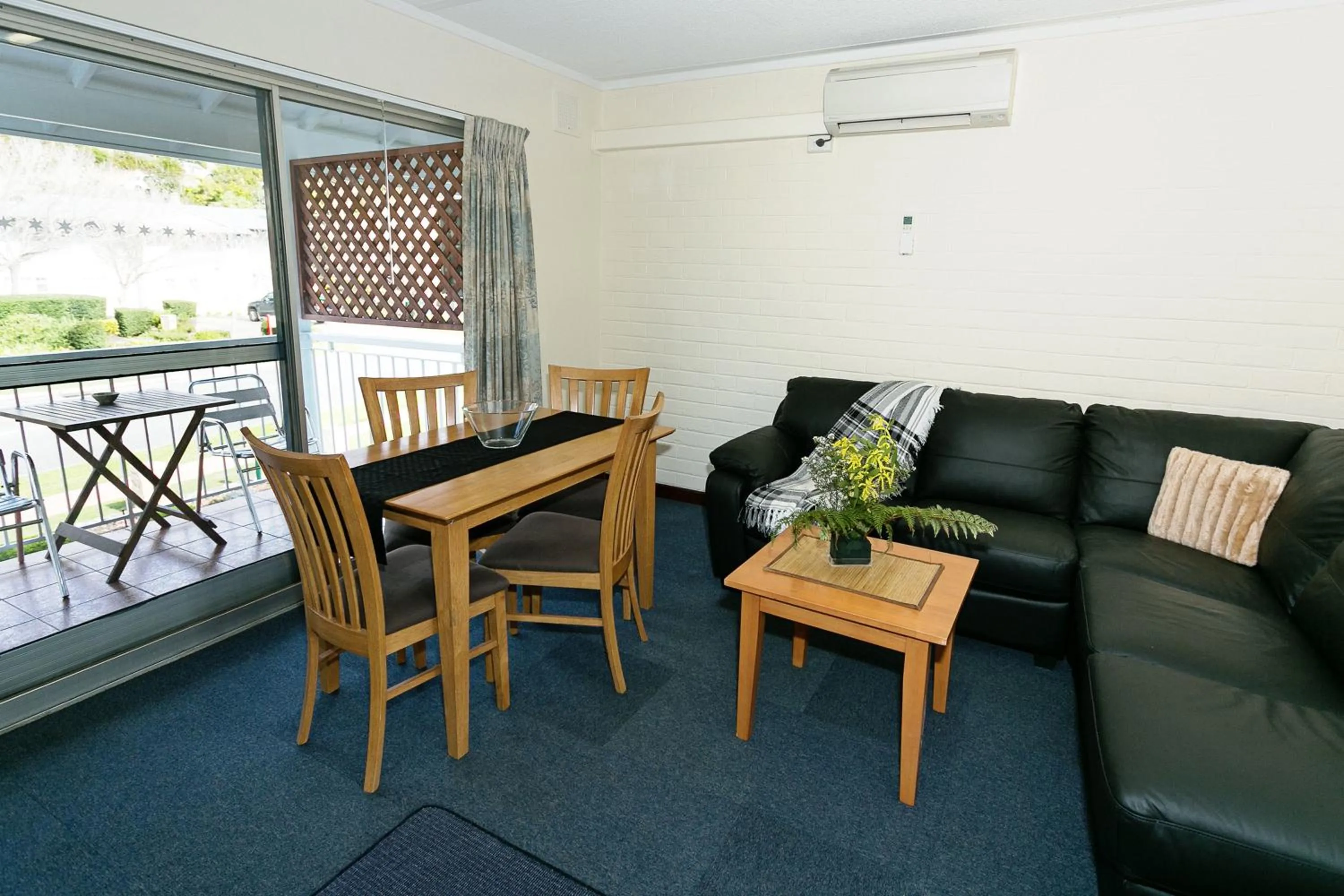 Living room in Dolphin Lodge Albany - Self Contained Apartments at Middleton Beach