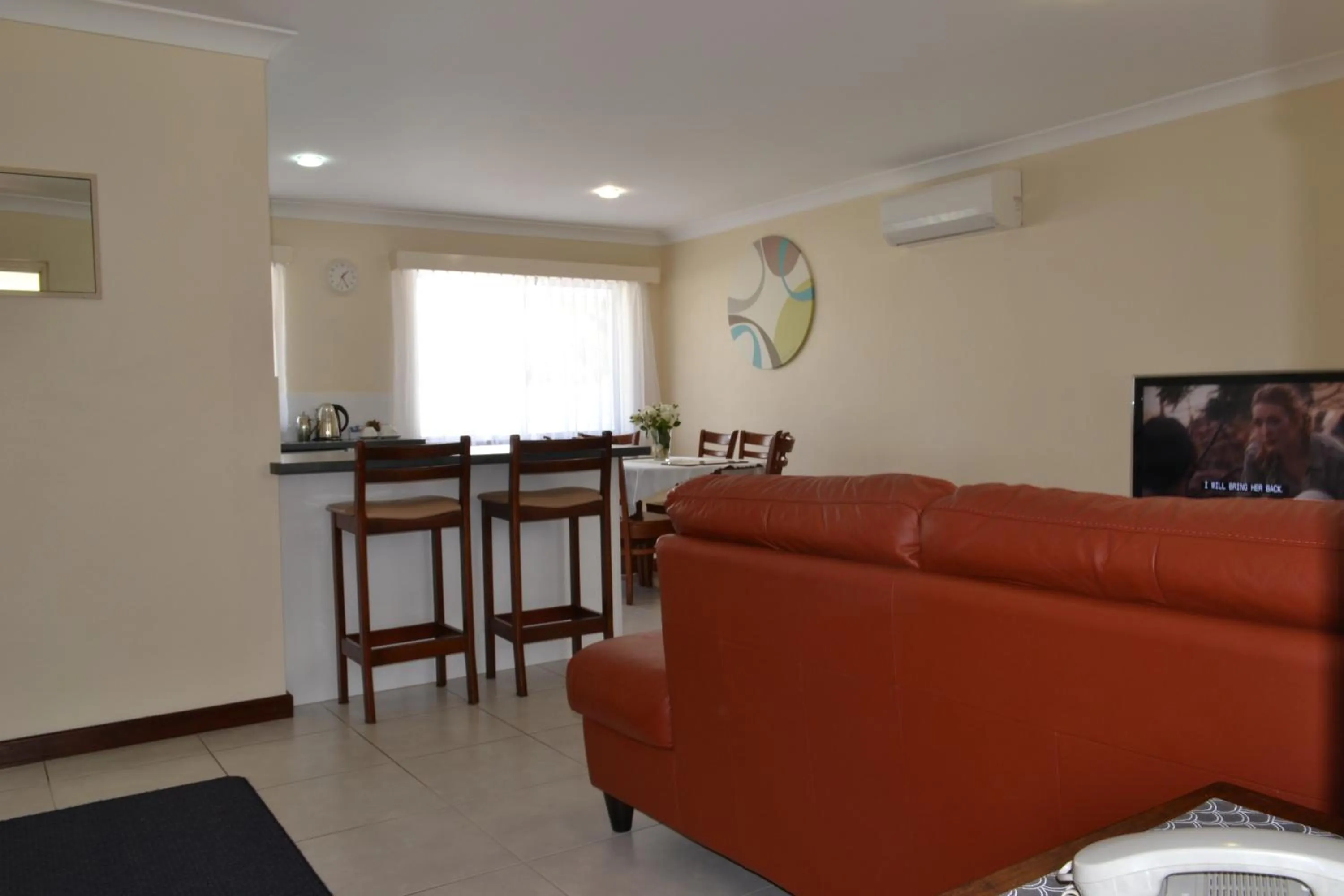 People in Dolphin Lodge Albany - Self Contained Apartments at Middleton Beach