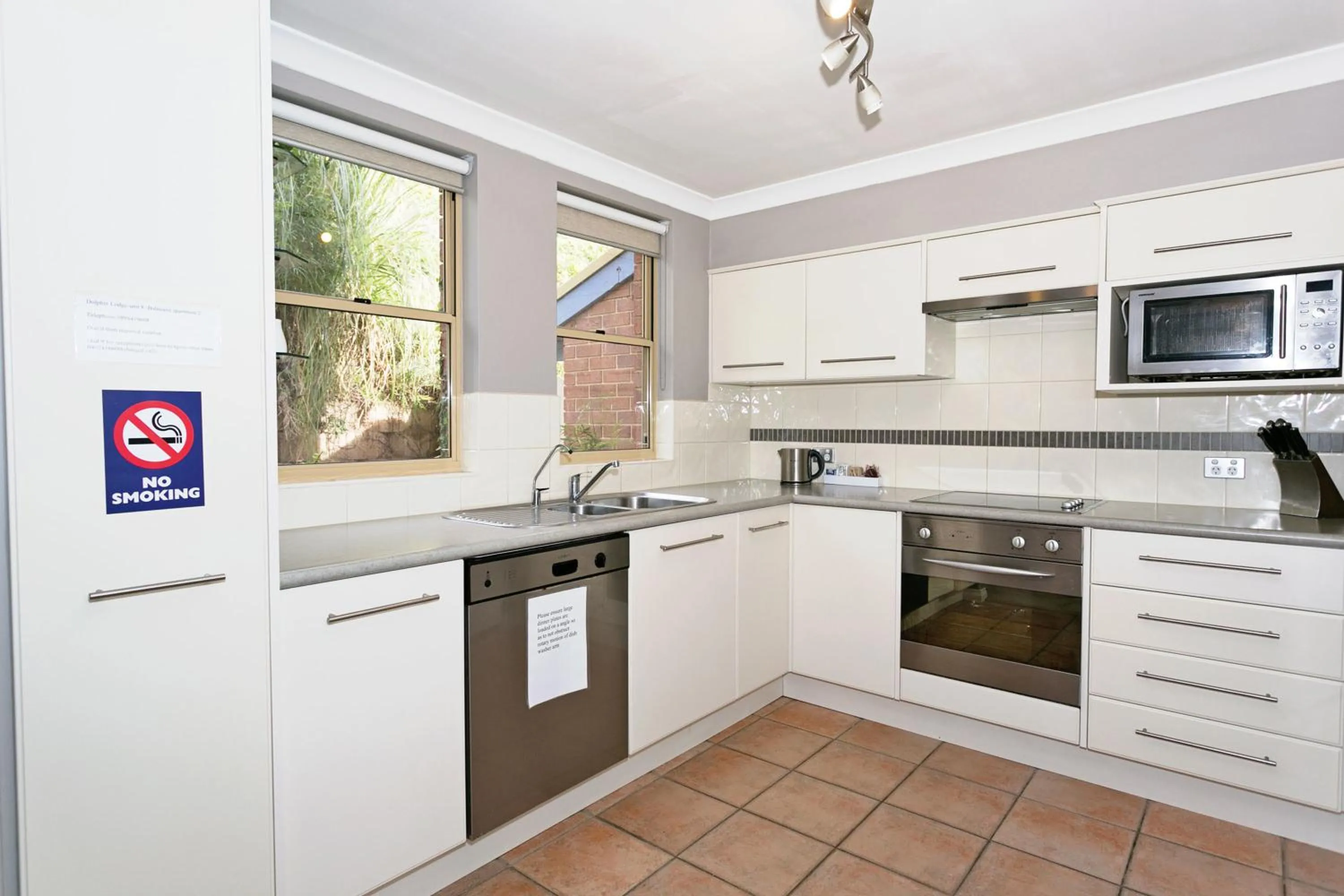 Coffee/tea facilities in Dolphin Lodge Albany - Self Contained Apartments at Middleton Beach