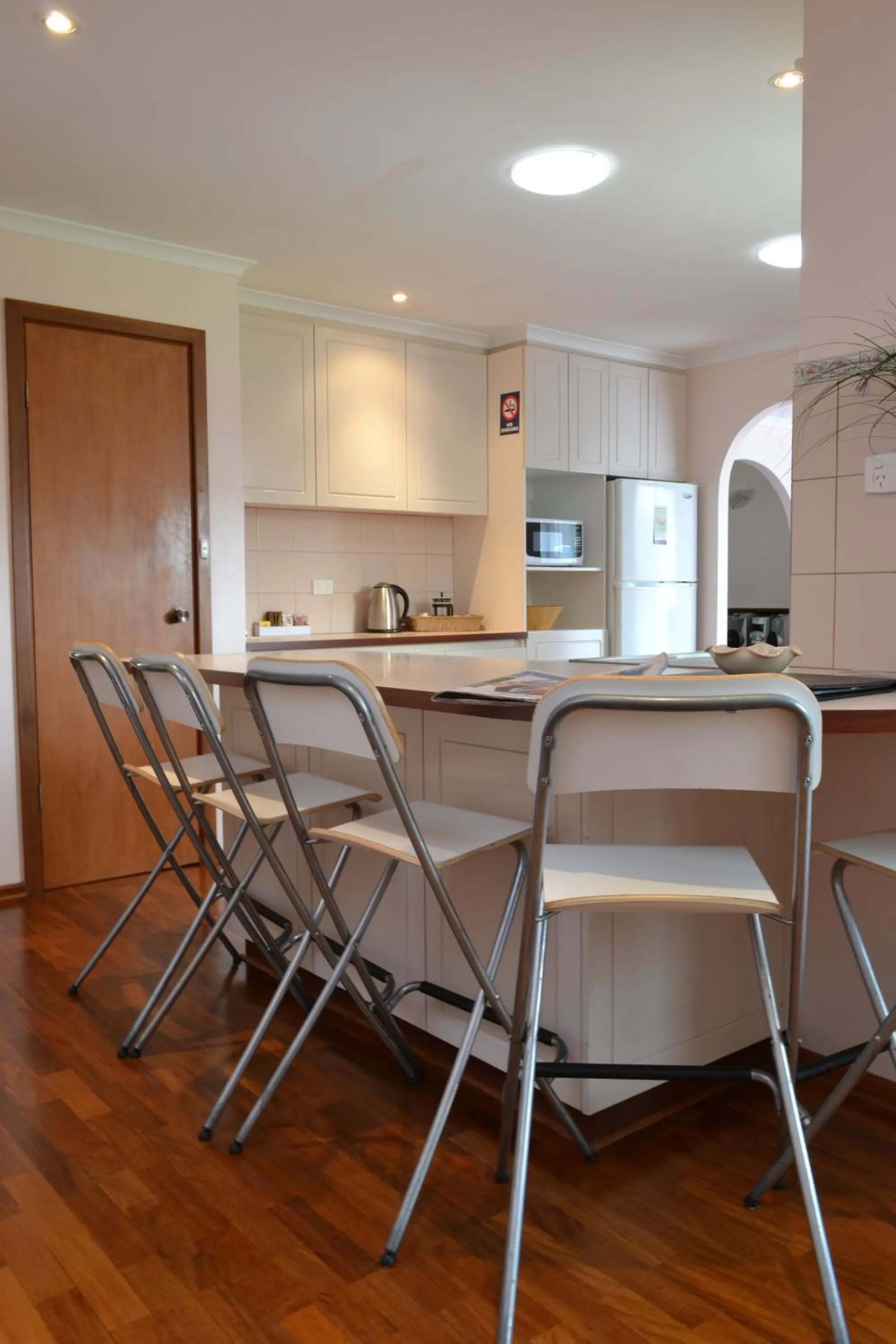 People in Dolphin Lodge Albany - Self Contained Apartments at Middleton Beach