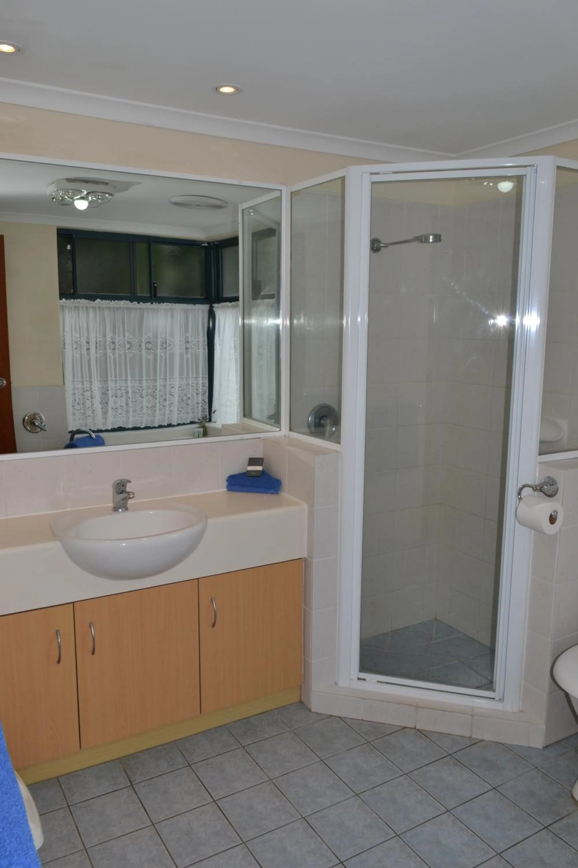 Shower in Dolphin Lodge Albany - Self Contained Apartments at Middleton Beach