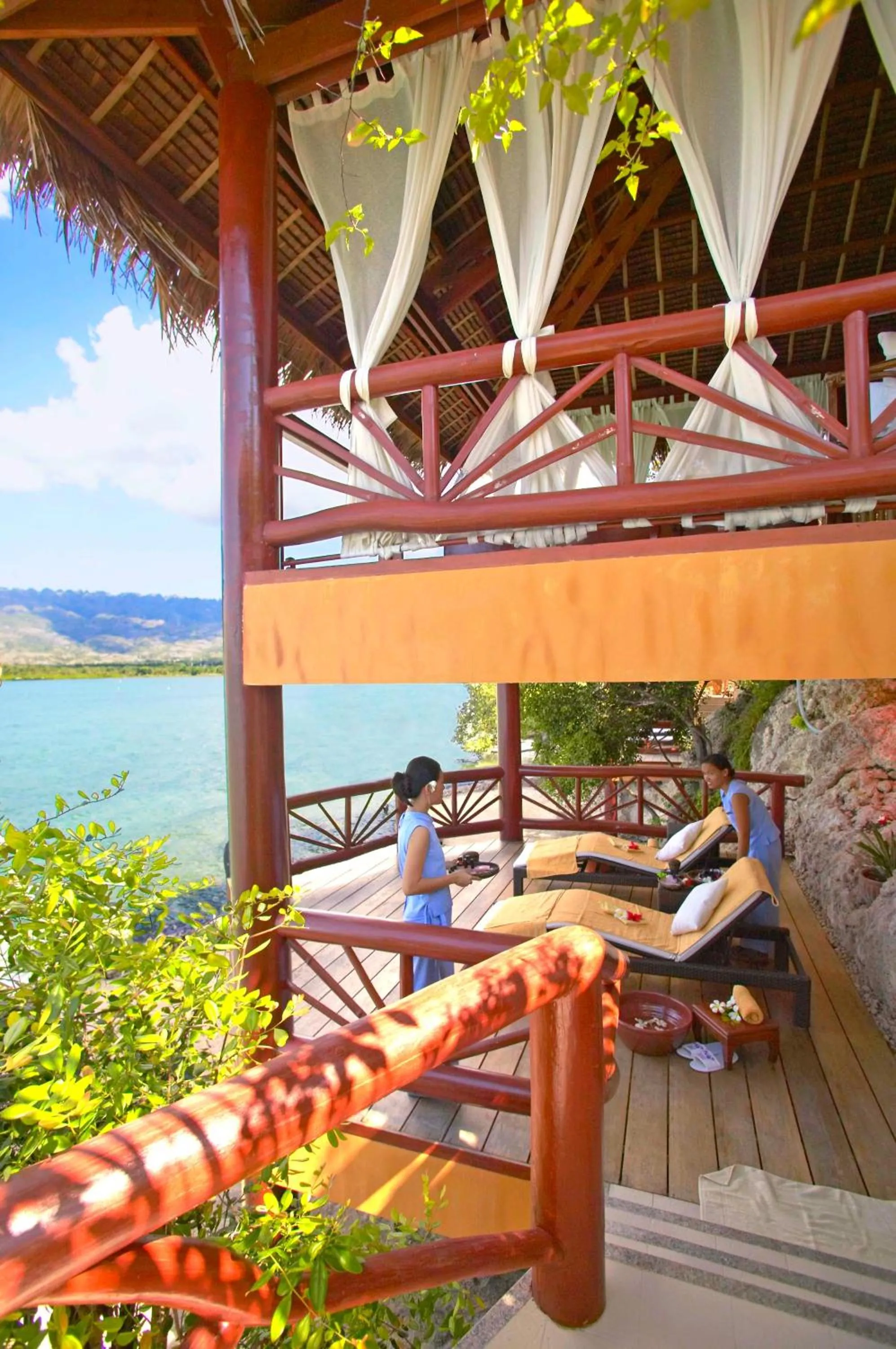 Area and facilities in Badian Island Wellness Resort