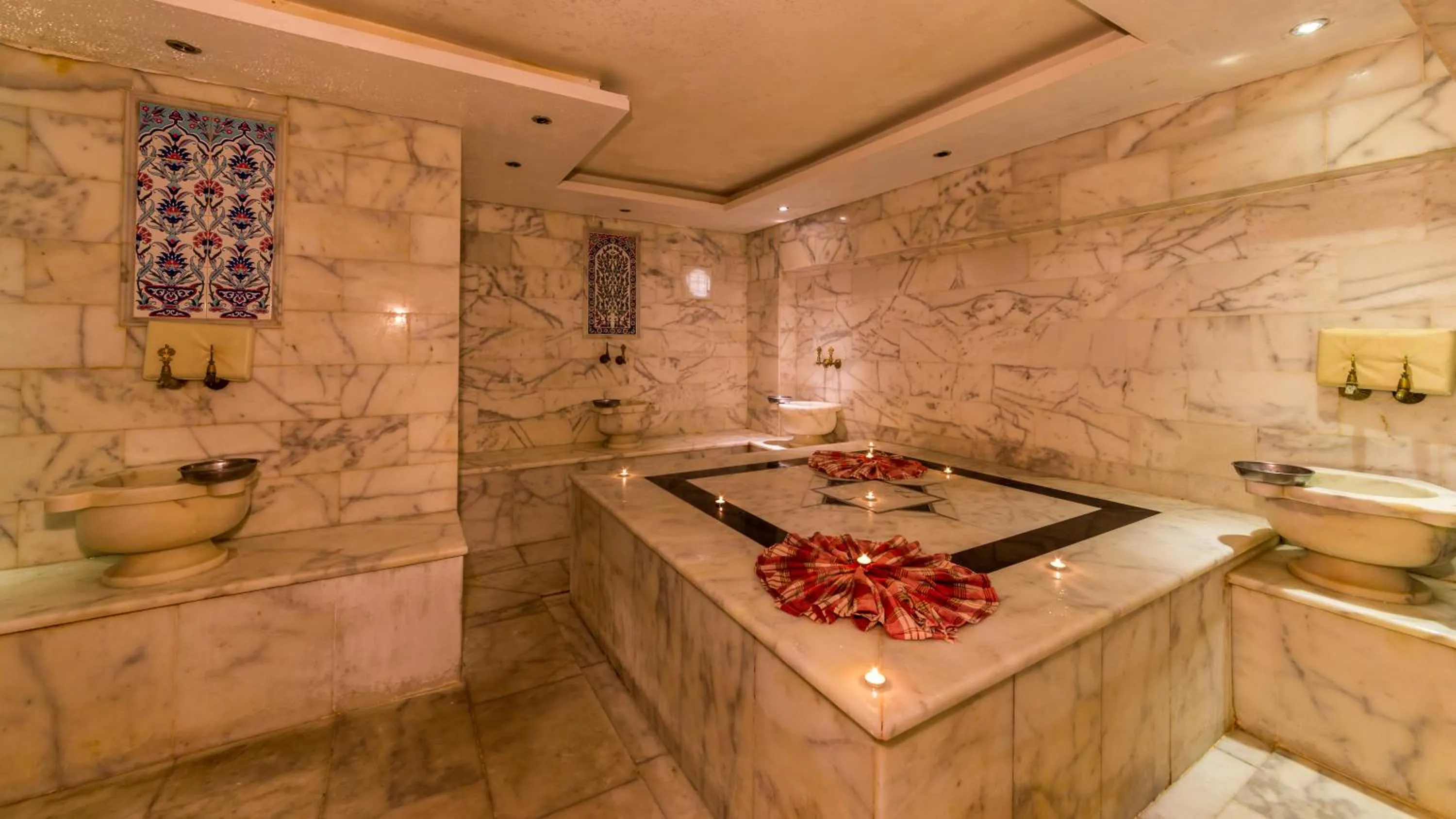 Public Bath in Ketenci Otel