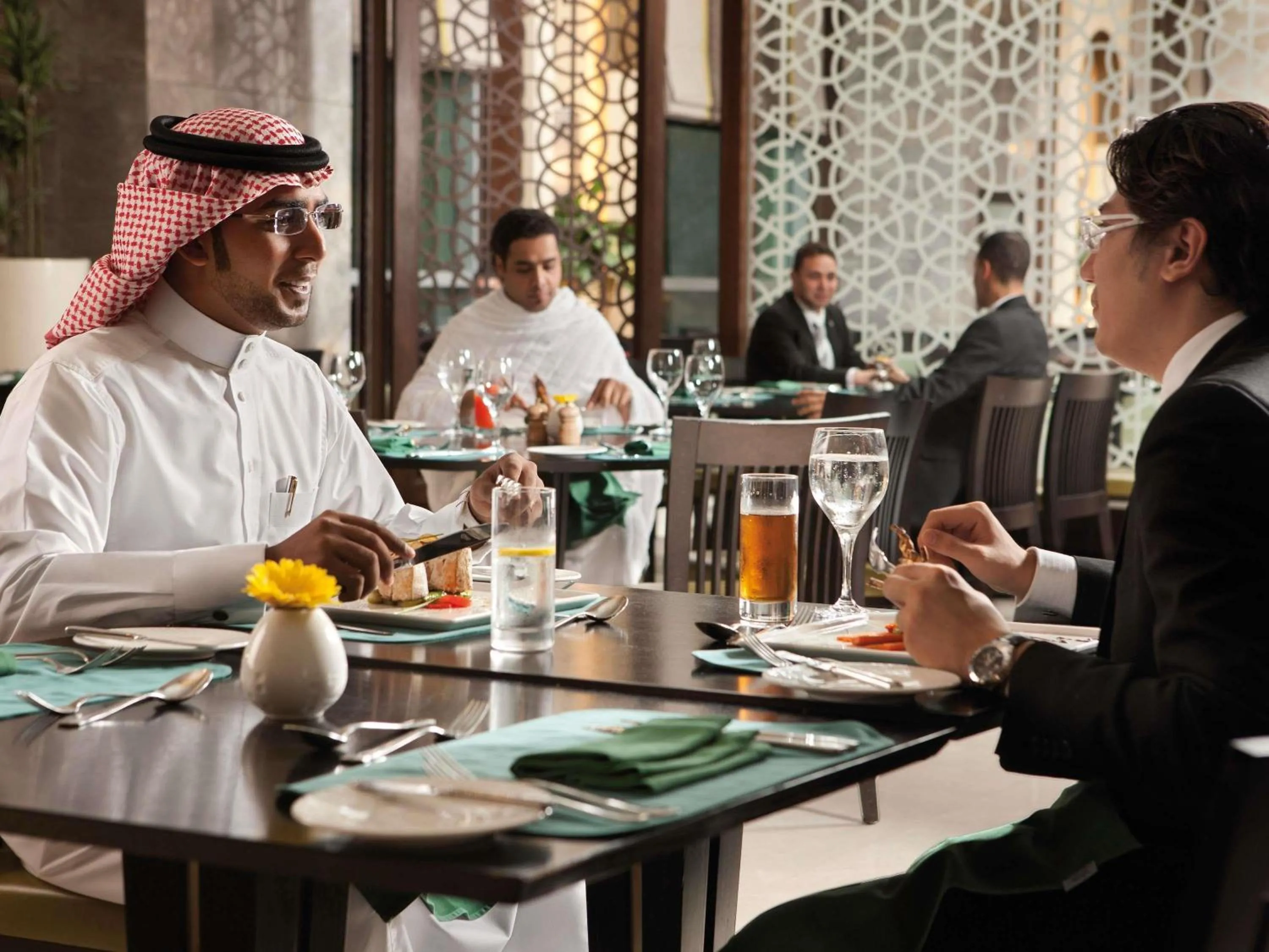 Restaurant/places to eat in Makkah Clock Royal Tower, A Fairmont Hotel