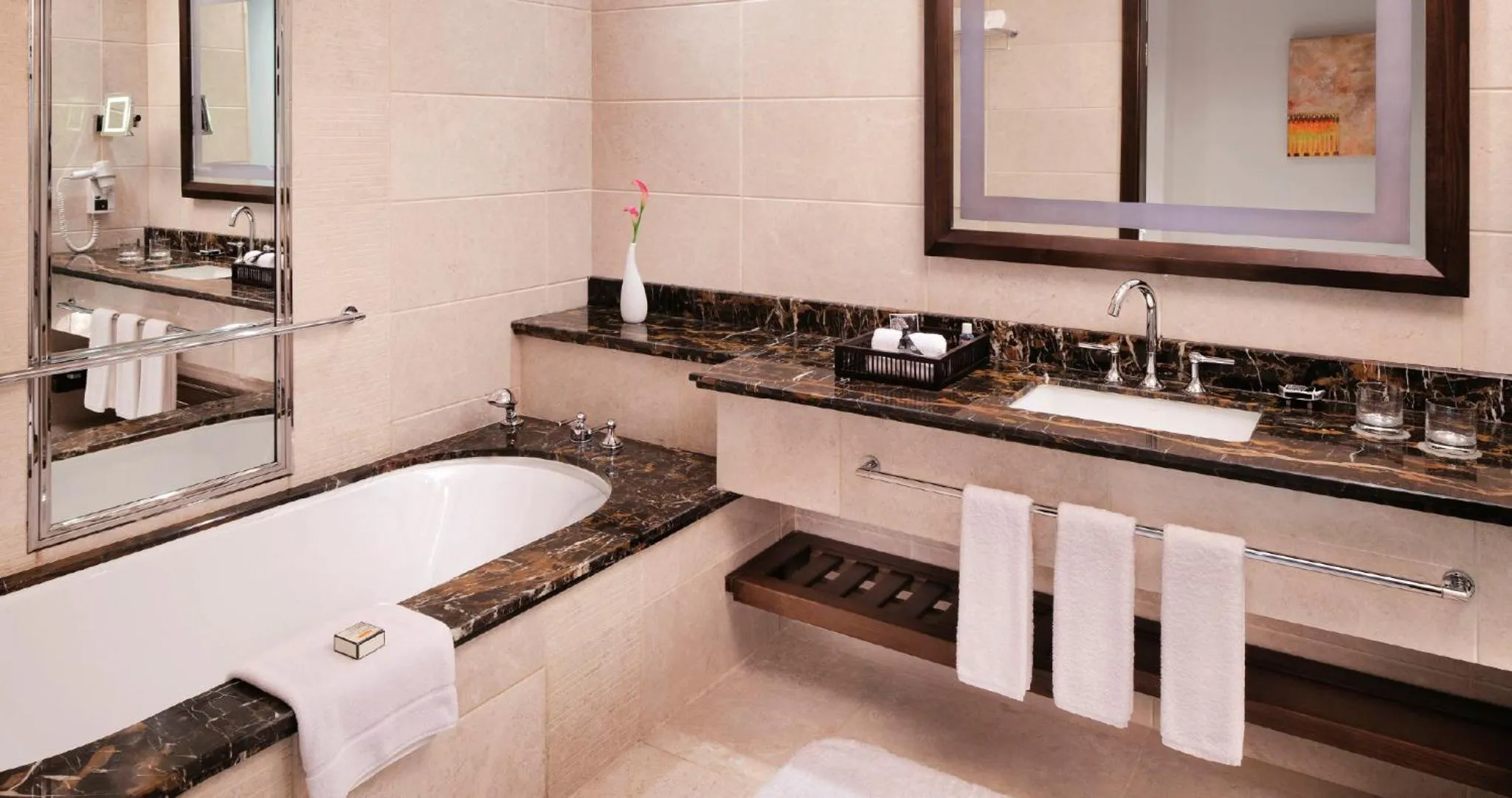 Makkah Clock Royal Tower, A Fairmont Hotel