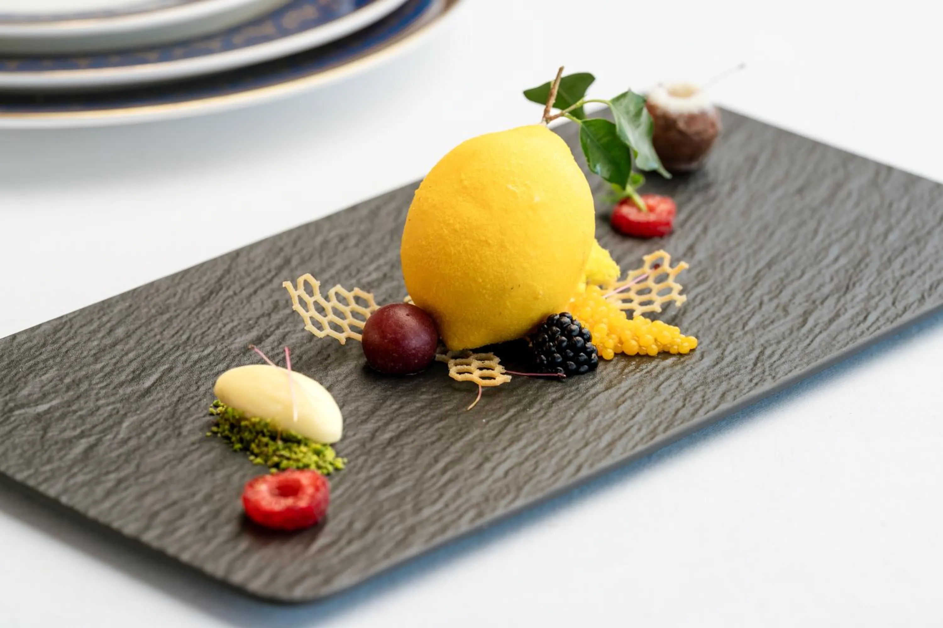 Restaurant/places to eat in Makkah Clock Royal Tower, A Fairmont Hotel