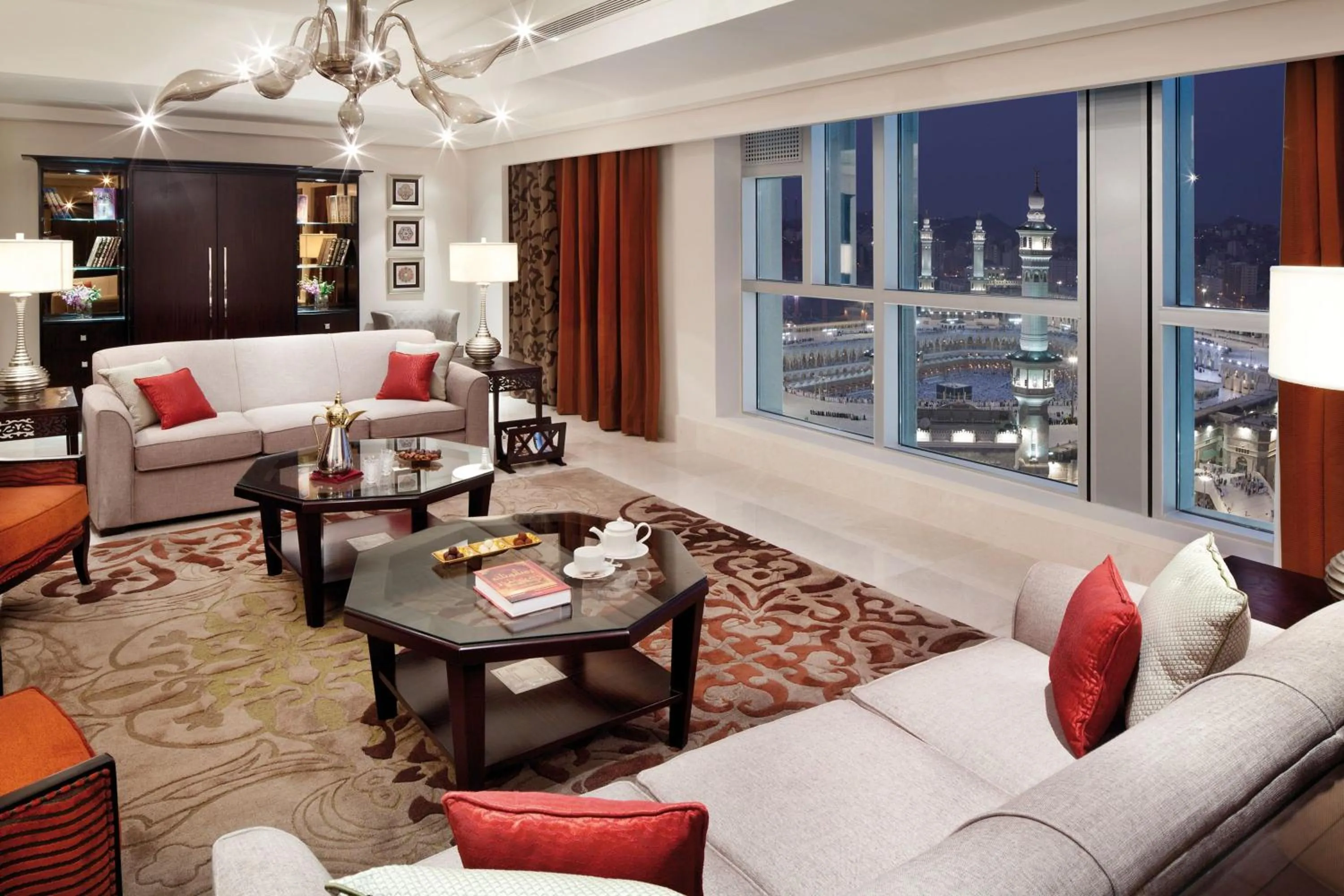 Living room in Makkah Clock Royal Tower, A Fairmont Hotel