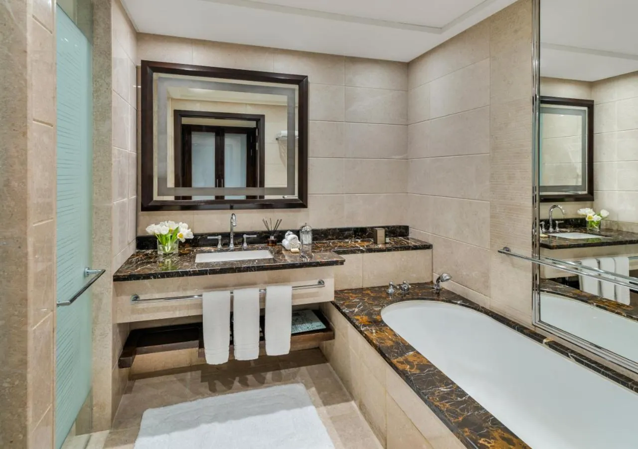 Makkah Clock Royal Tower, A Fairmont Hotel