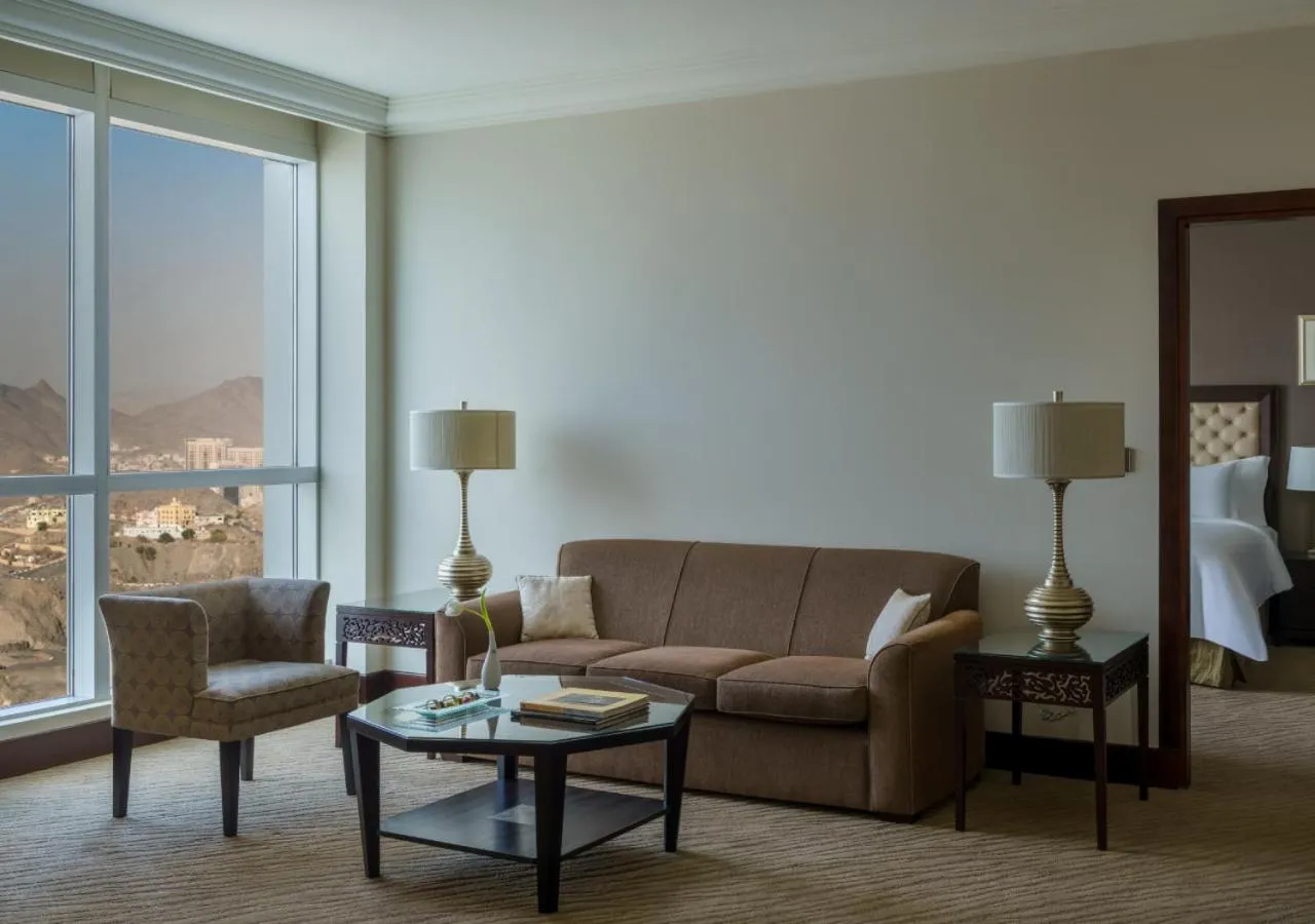 Makkah Clock Royal Tower, A Fairmont Hotel