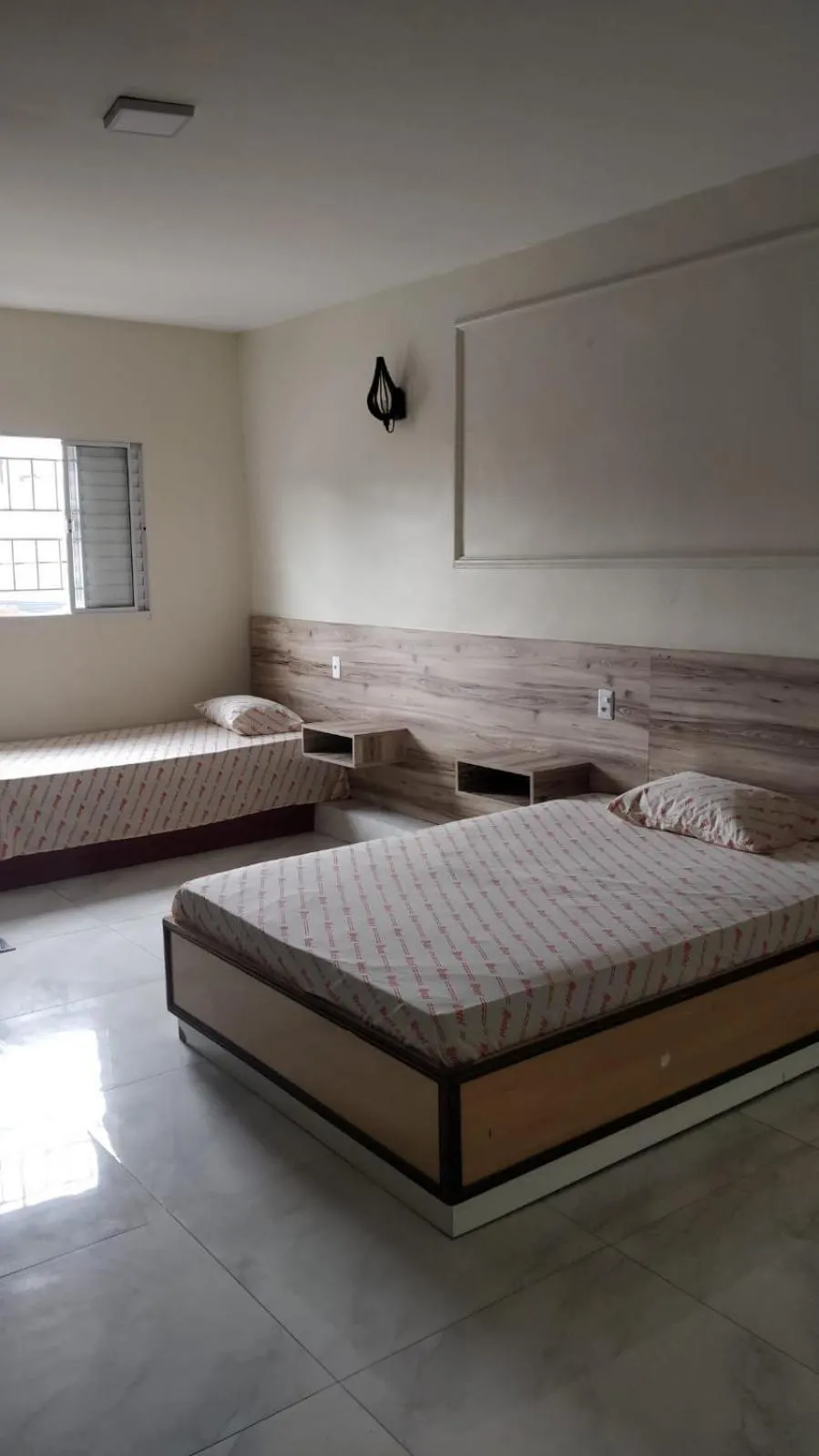 Bed in Hospedaria Éden