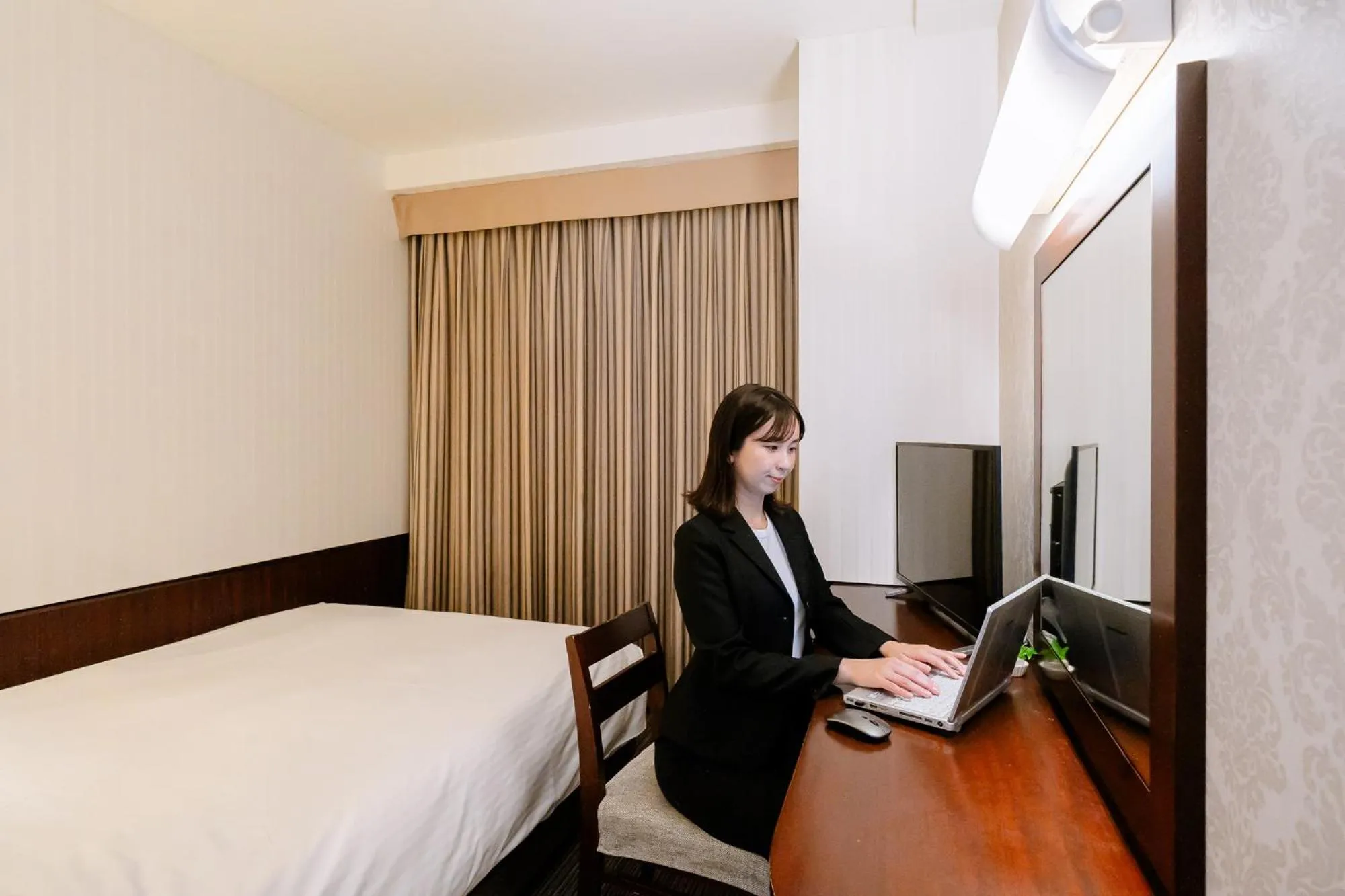 Photo of the whole room in Hotel Hillarys