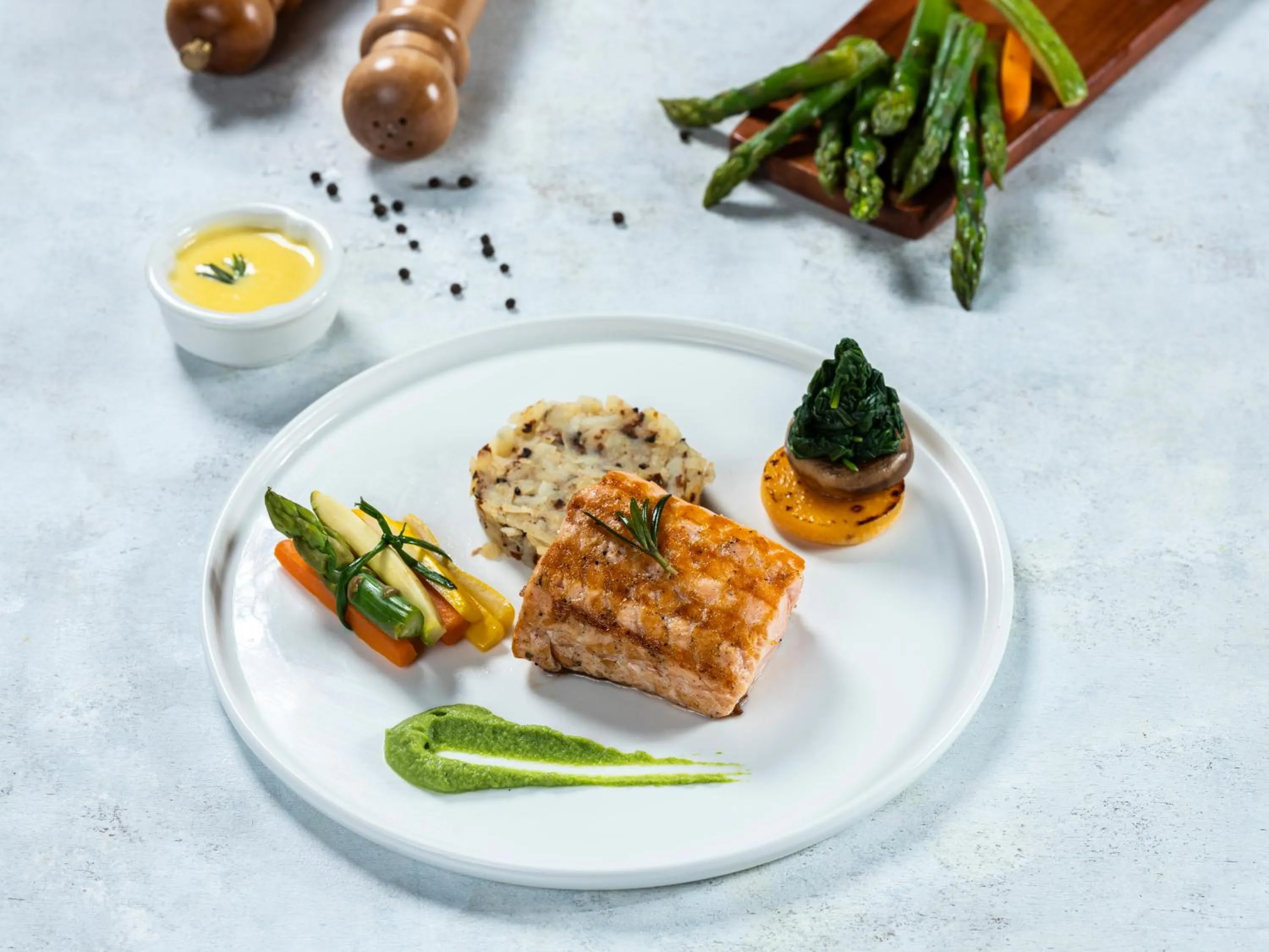 Food in Raffles Makkah Palace