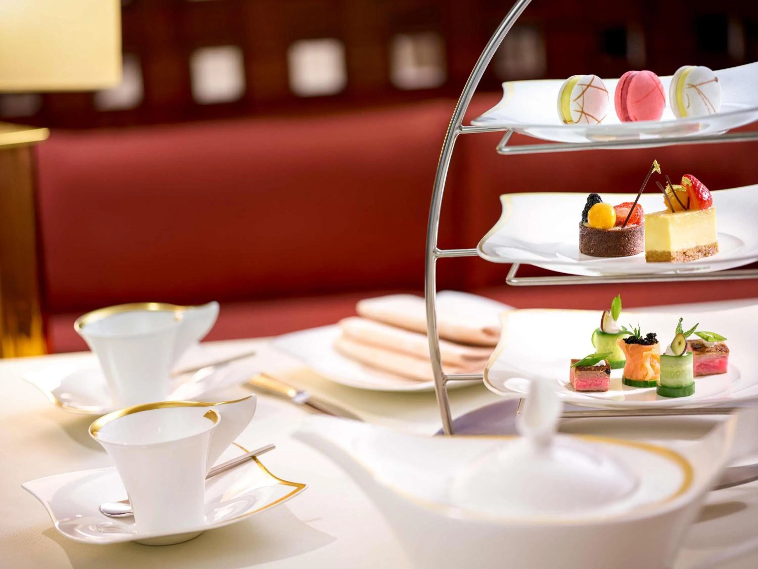 Lounge or bar in Raffles Makkah Palace