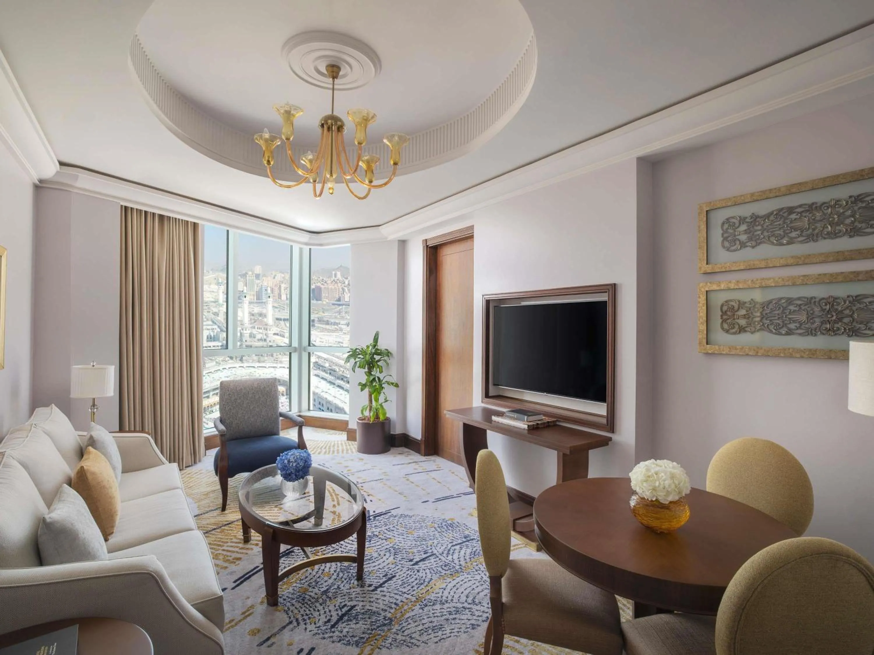 Bedroom in Raffles Makkah Palace