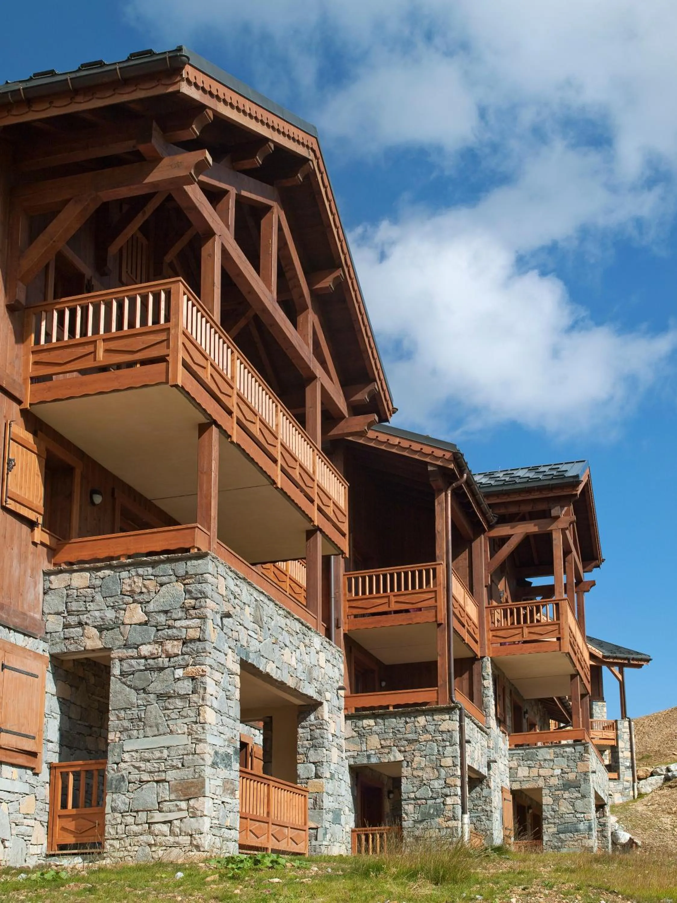 Facade/entrance in CGH Résidences & Spas Les Granges Du Soleil