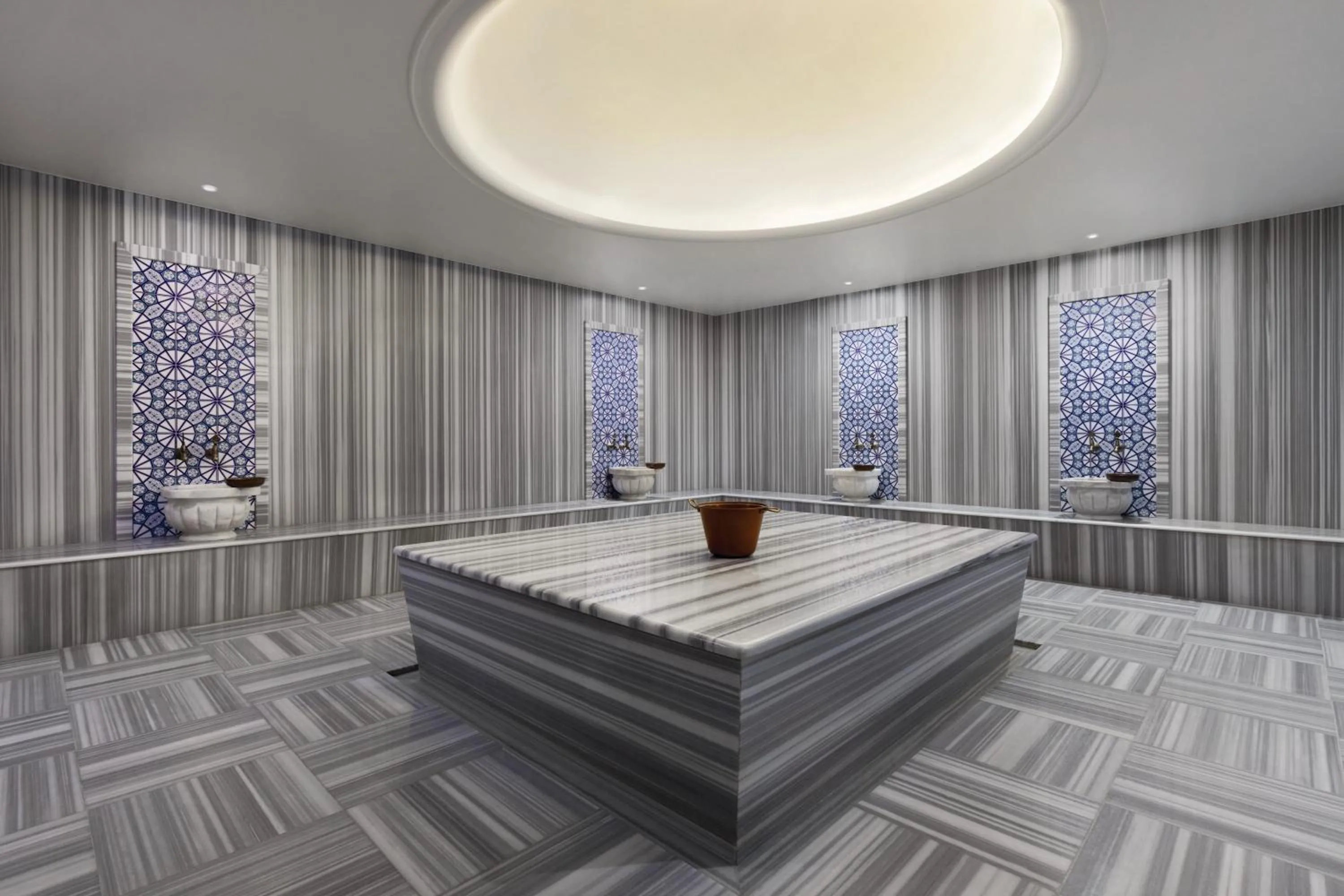 Public Bath in Tryp By Wyndham Istanbul Sancaktepe