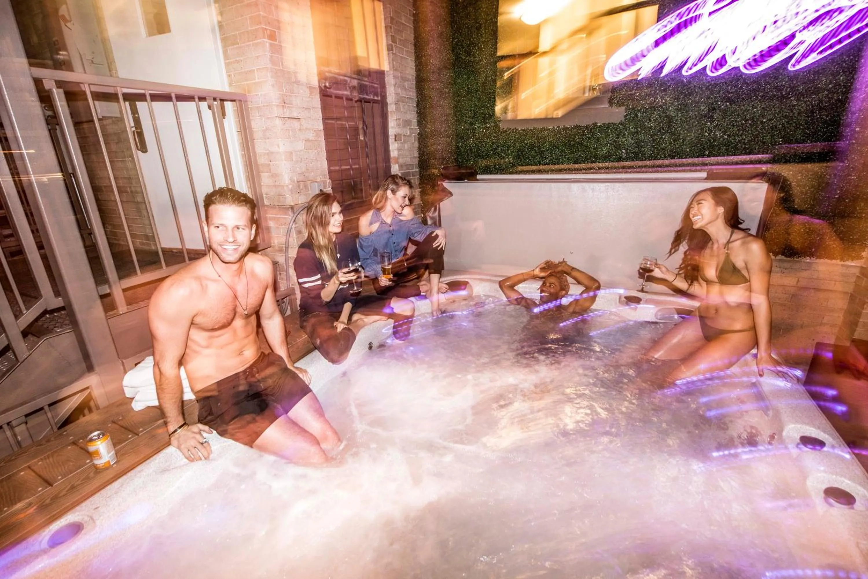 Hot Tub in Ember Hostel