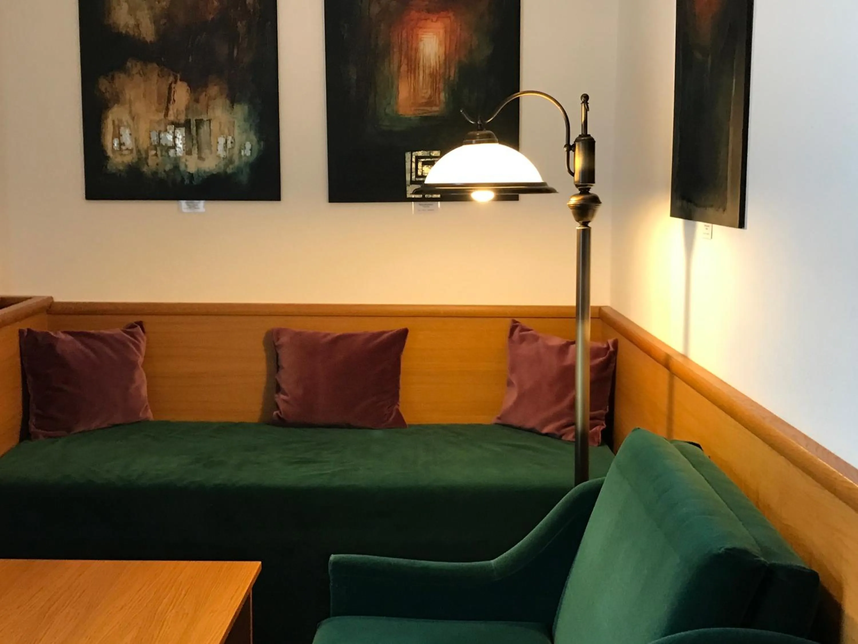 Photo of the whole room in Antik Hotel Sofia