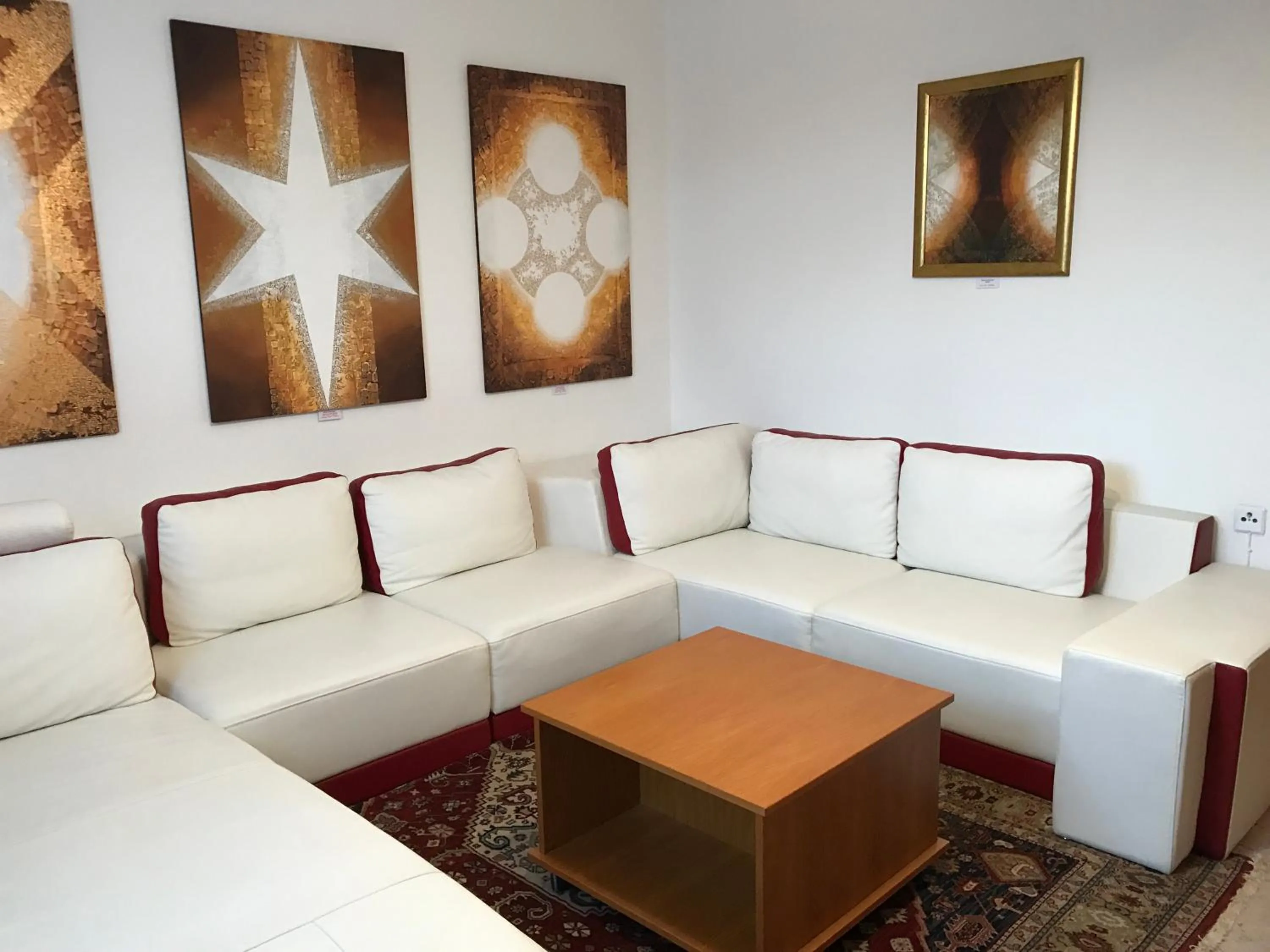 Seating area in Antik Hotel Sofia