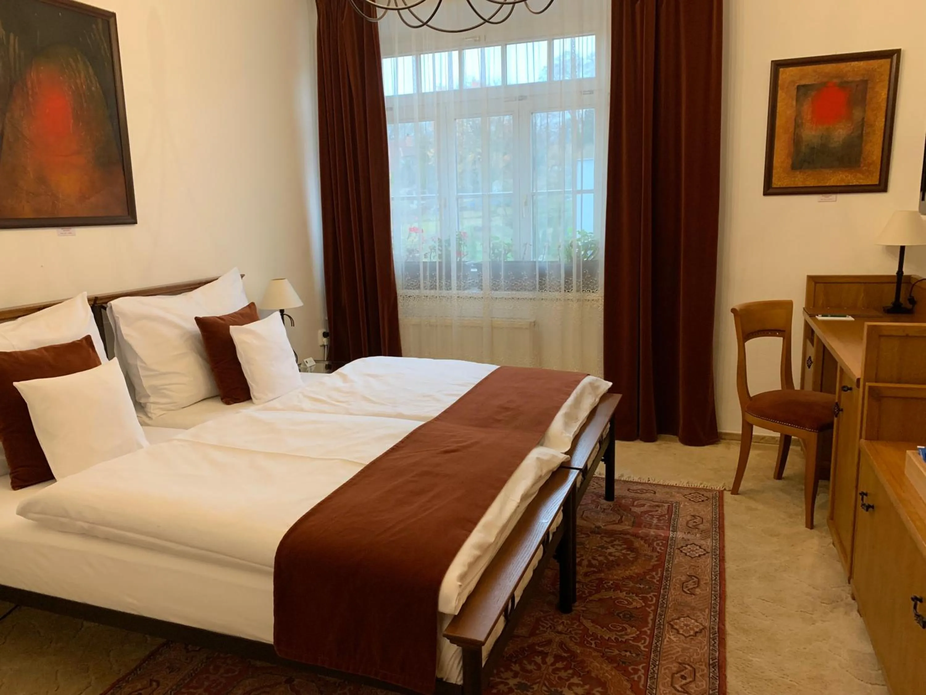 Bed in Antik Hotel Sofia