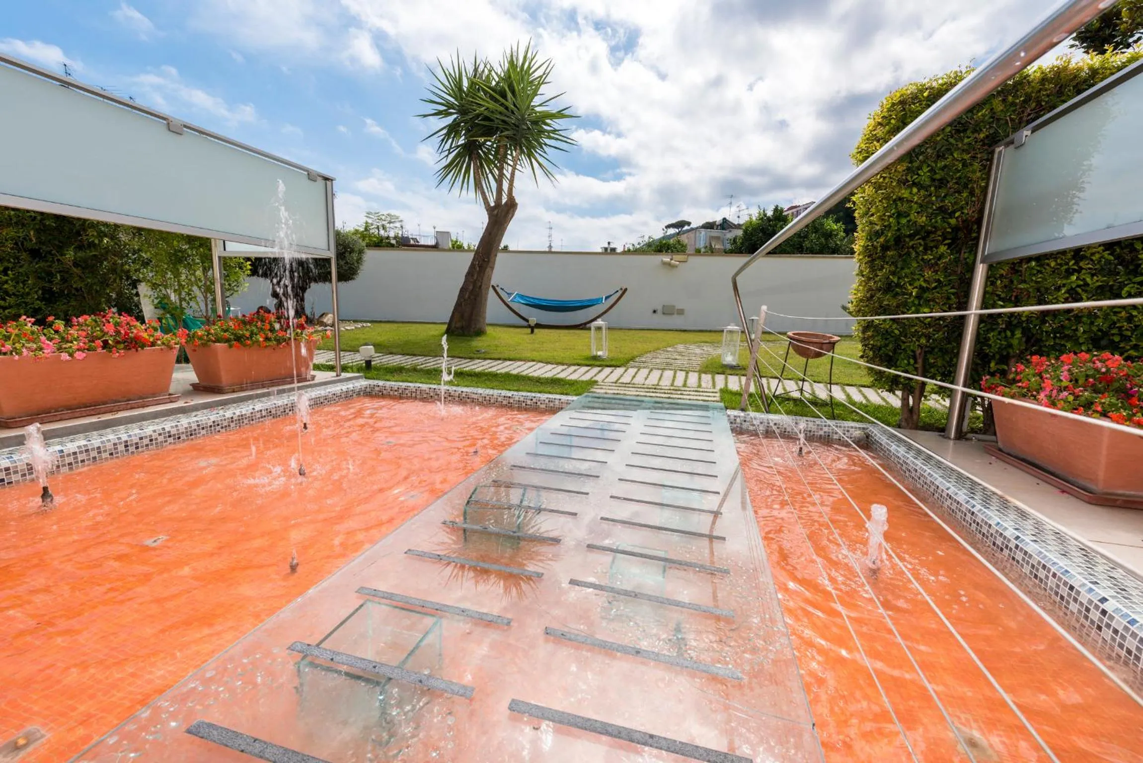 Garden in Marina 10 Design Hotel & SPA