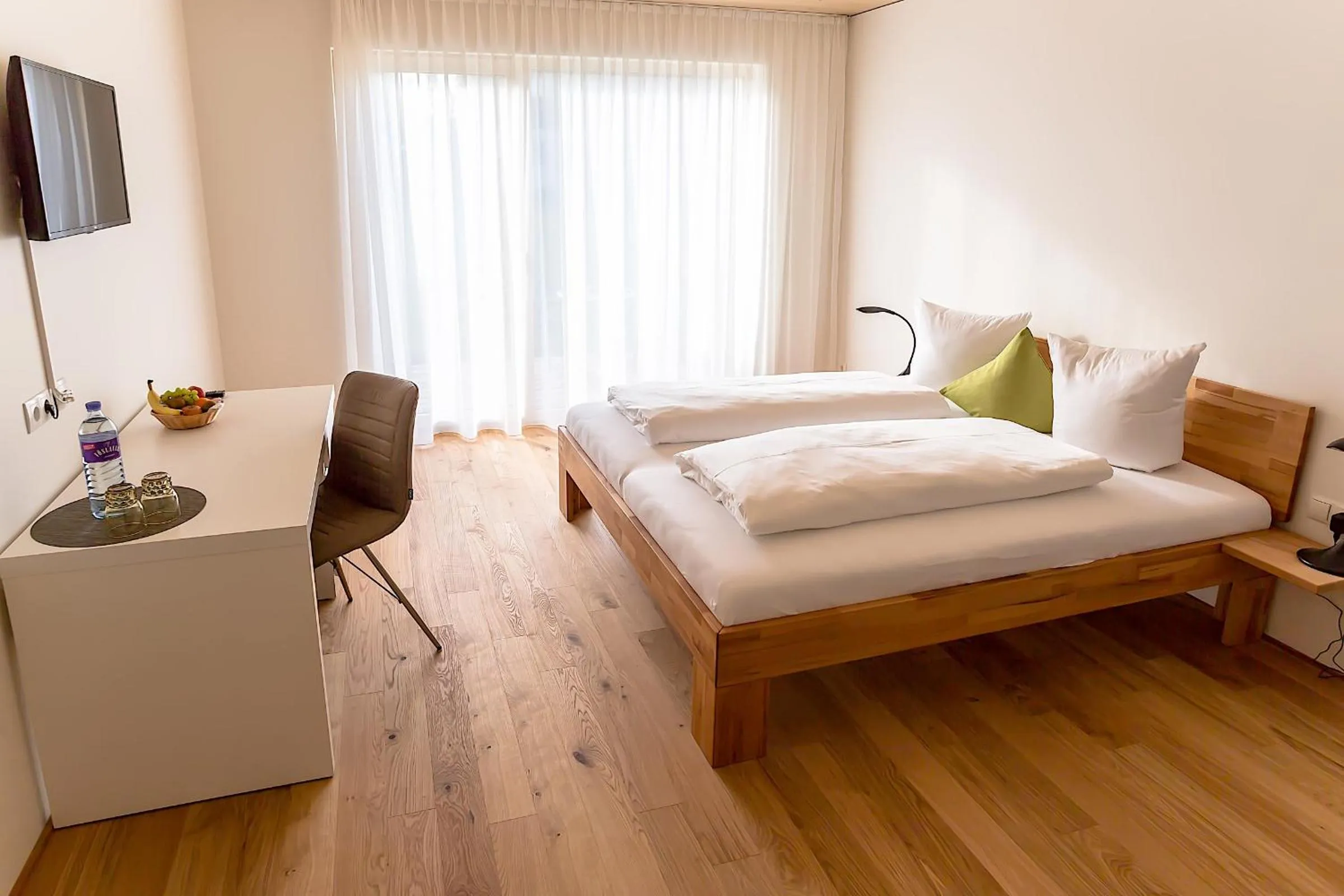 Double Room with Terrace - single occupancy in Gästehaus Gritsch