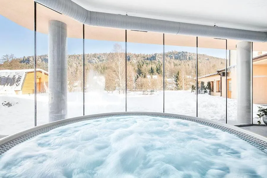 Hot Tub in Hotel Ostrov