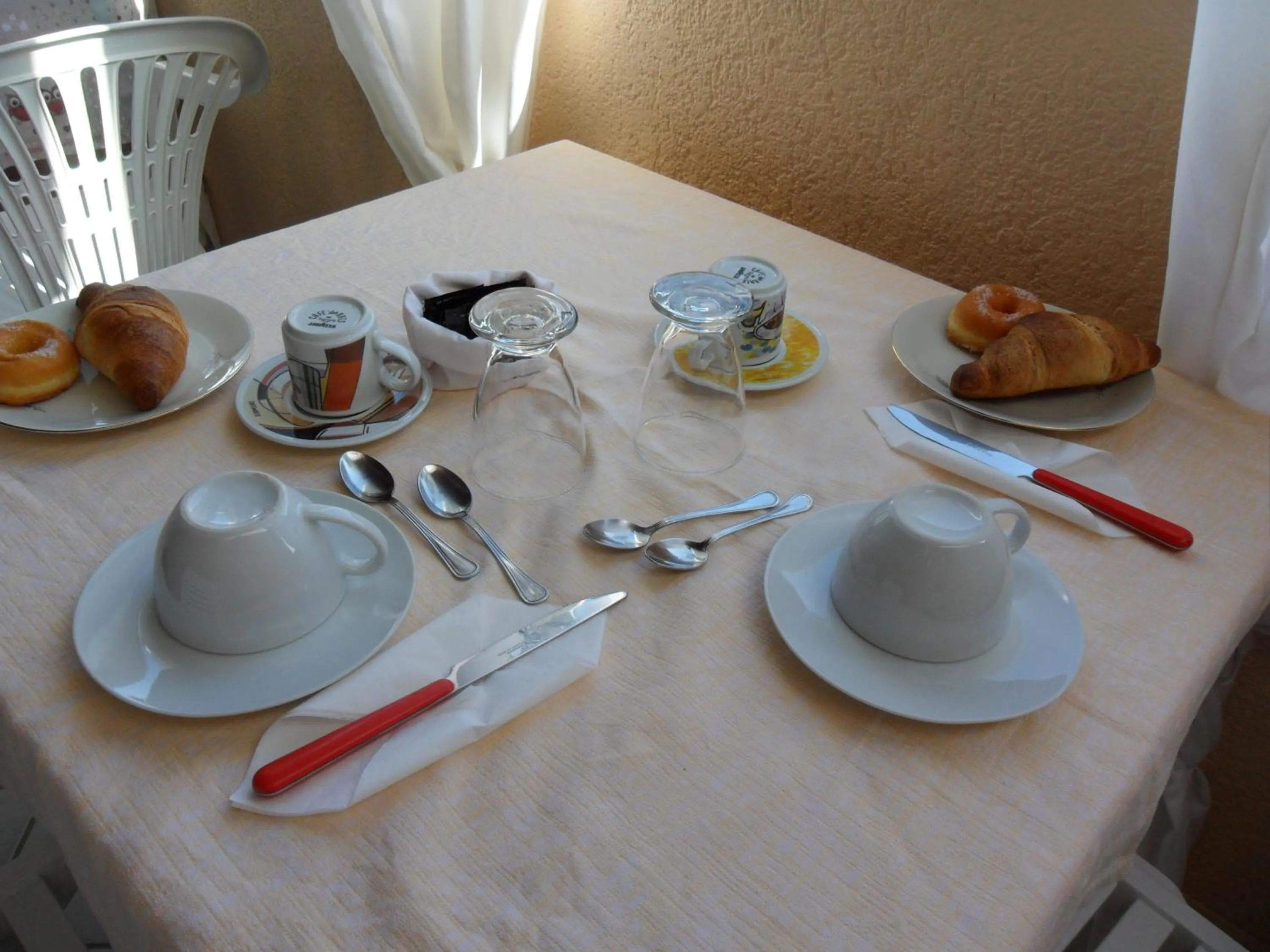 Breakfast in B&B A CASA DI MONICA