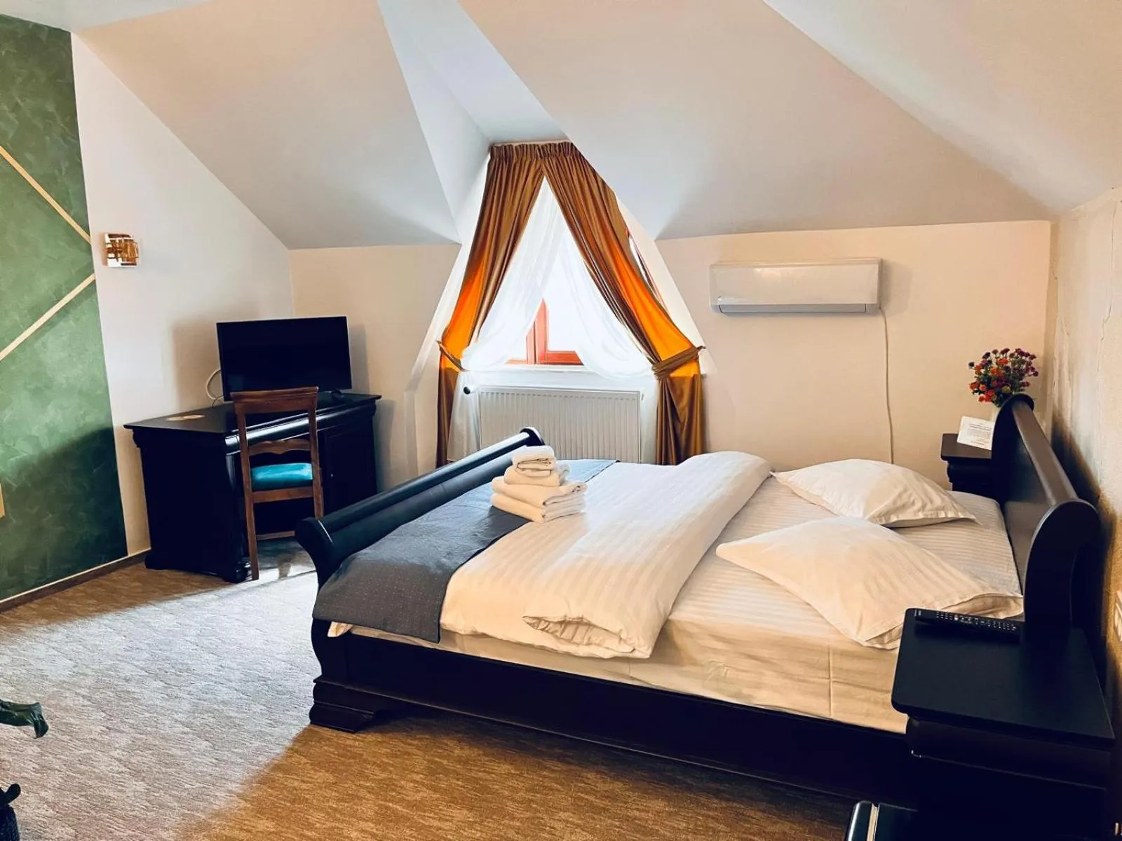 TV and multimedia, Bed in Perla Muresului