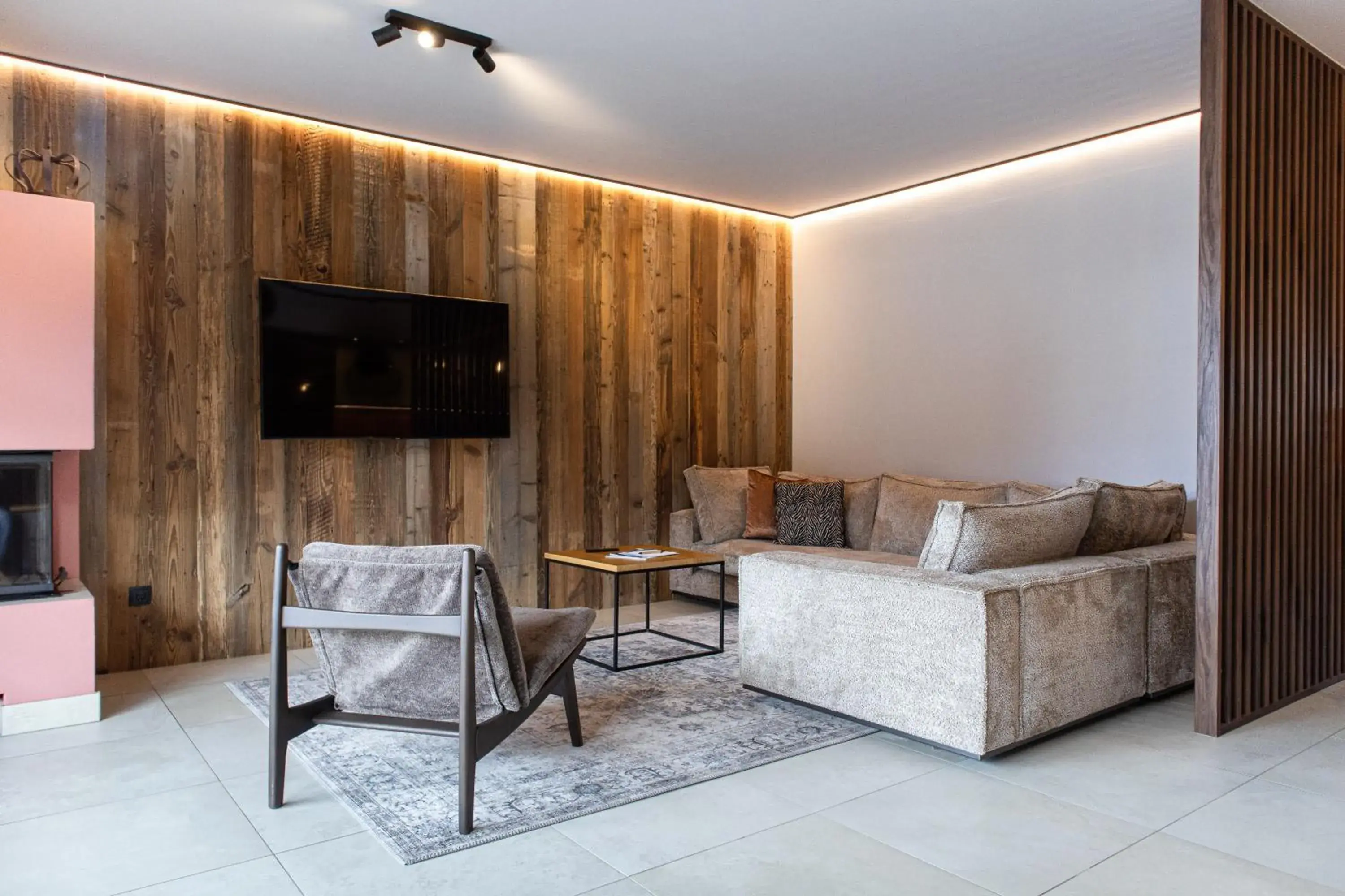 Deluxe Apartment A12 in AvenidA Mountain Resort by Alpin Rentals Deluxe Apartment A12 in AvenidA Mountain Resort by Alpin Rentals