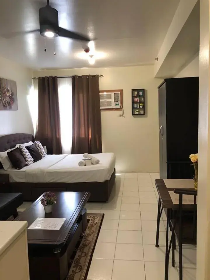 Deluxe Apartment in Centropolis Deluxe Apartment in Centropolis