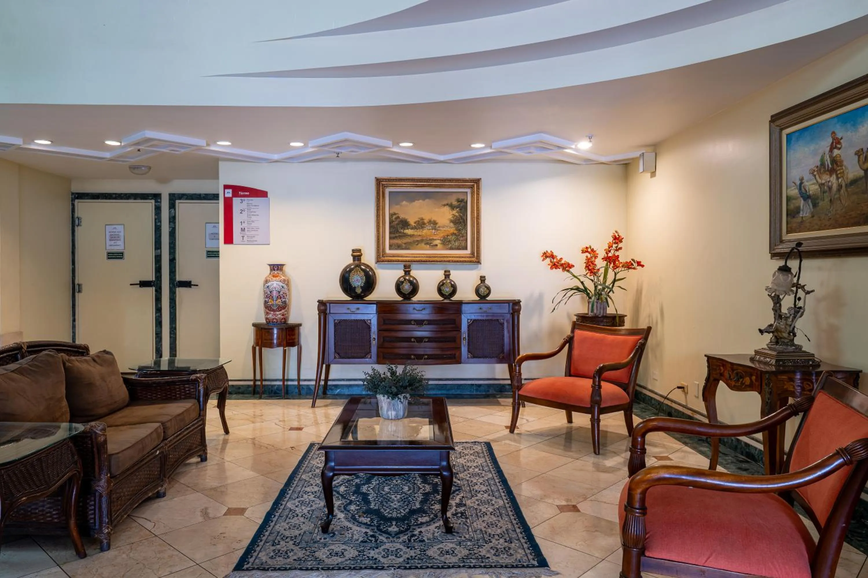 Living room in Carlton Plaza São José dos Campos
