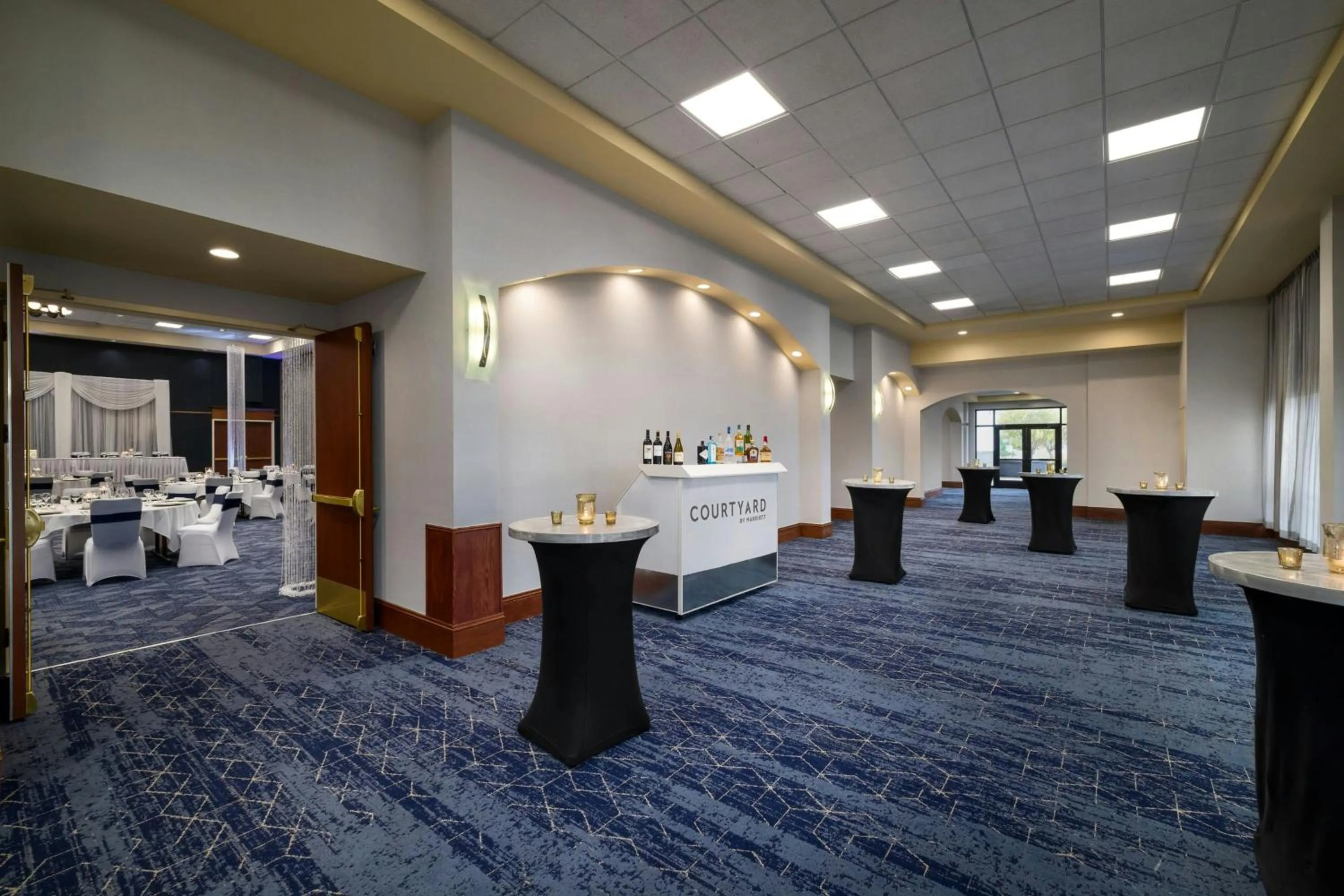 Meeting/conference room in Courtyard Fargo Moorhead, MN